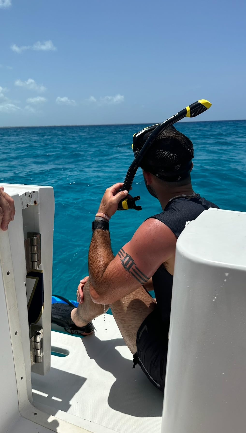 Cressi Panoramic Wide View Mask & Dry Snorkel Kit for Snorkeling, Scuba Diving - Pano 3 & Supernova Dry: Designed in Italy customer photo 1