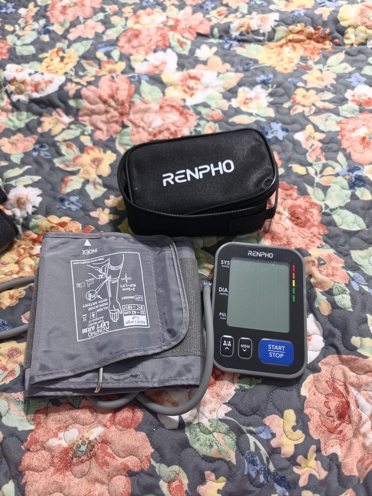 RENPHO Smart Blood Pressure Monitor, Wide Cuff, Data Storage, Bluetooth | BP Machine with Wide Range Cuff for Large Size for All Arm Sizes, Multi-User, Family Supplies, Home Use, FSA Eligible HSA customer photo 1