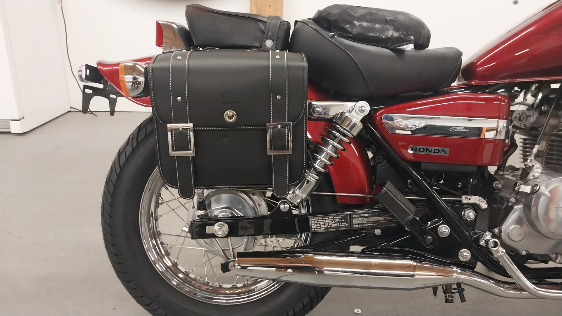 KEMIMOTO PU Leather 20L Motorcycle Saddlebags with Cup Holder Throw Over | Fit for Sportster Softail Dyna Rebel Shadow Cruiser customer photo 1