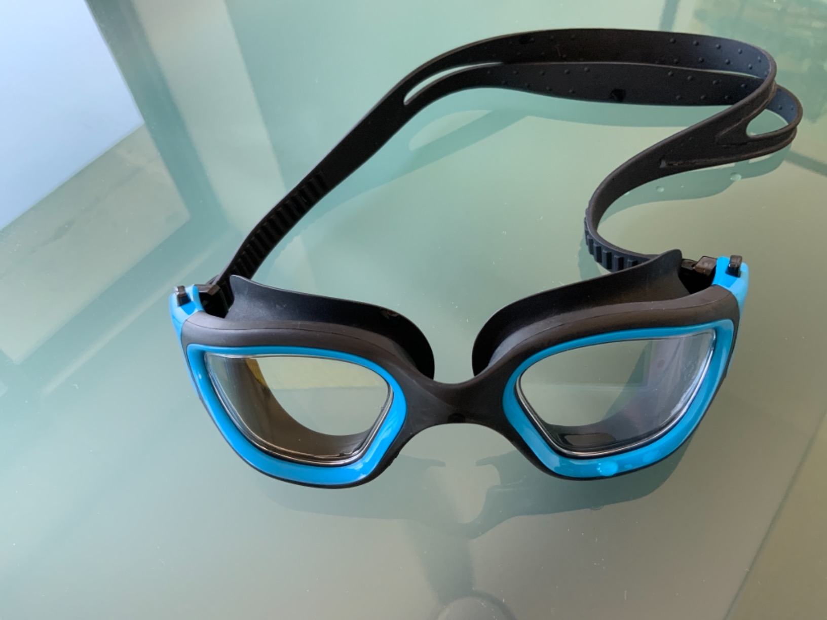 AqtivAqua Swimming Goggles, DX Wide View Swim Goggles for Adult Men Women, Anti Fog No Leaking customer photo 1