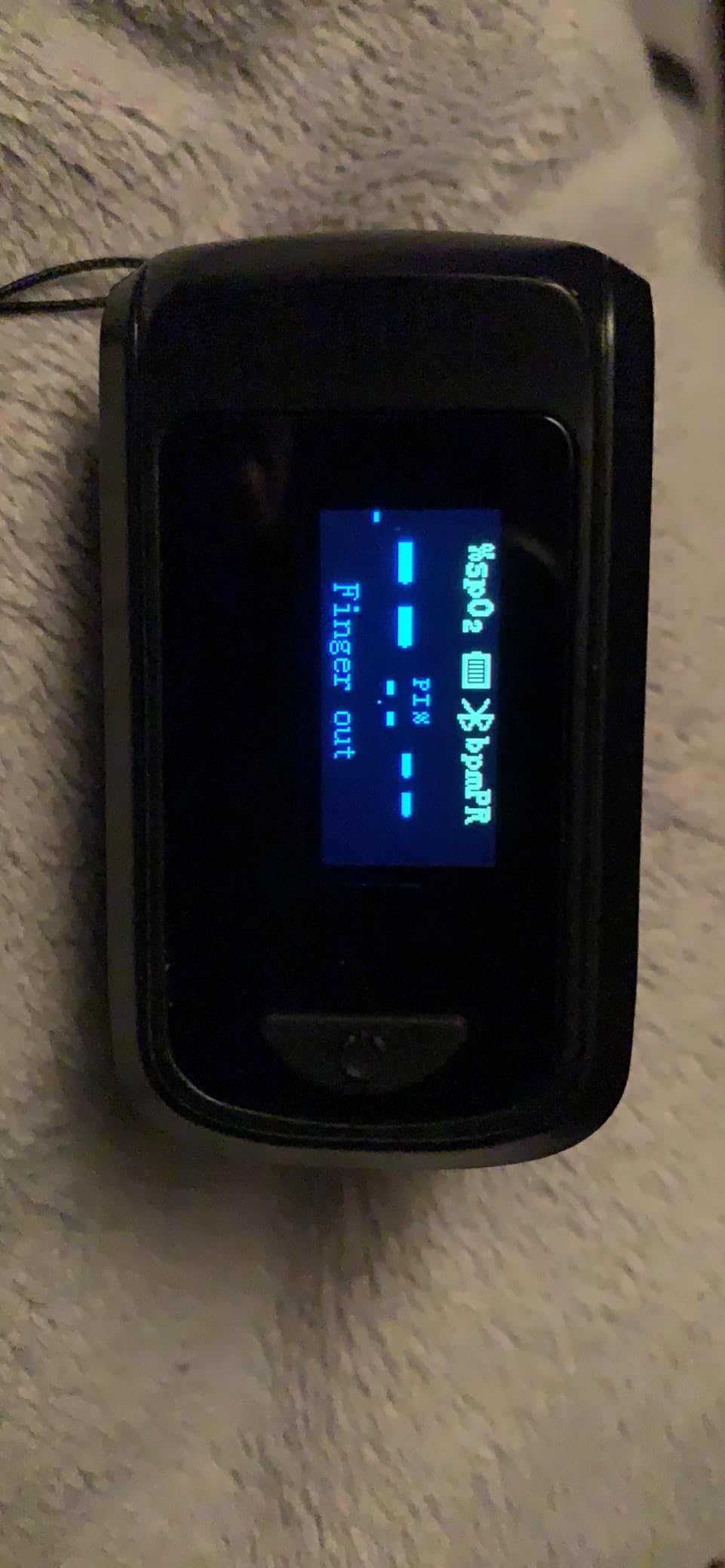 Healthtree JKS50B Pulse Oximeter Fingertip - Blood Oxygen monitor Fingertip with Perfusion Index, Fast 5-8s Reading, Large OLED Display, SpO2 & Heart Rate monitor for Home, Sports, Travel (Includes Batteries & Lanyard) customer photo 2