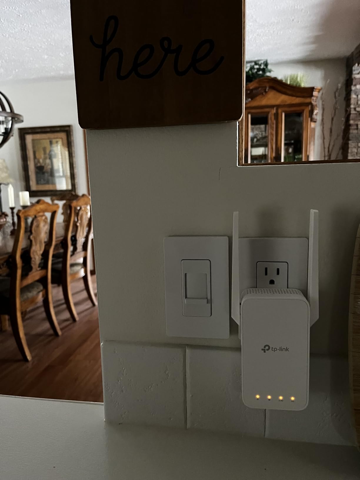TP-Link AC1200 WiFi Extender (RE315) - 1.2Gbps Home Signal Booster, Dual Band 5GHz/2.4GHz, Up to 1600 Sq.ft and 32 Devices, EasyMesh Compatible, One Ethernet Port customer photo 1