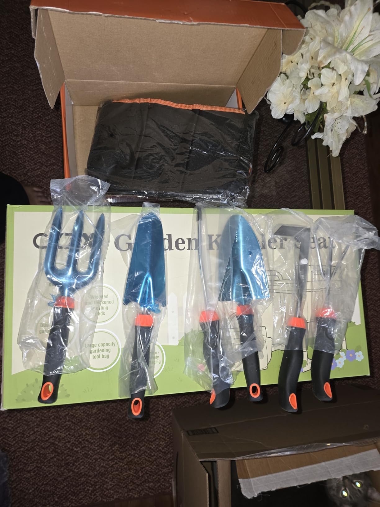 Garden Tool Set, 10 PCS Stainless Steel Heavy Duty with Soft Rubberized Non-Slip Ergonomic Handle, Storage Tote Bag customer photo 1