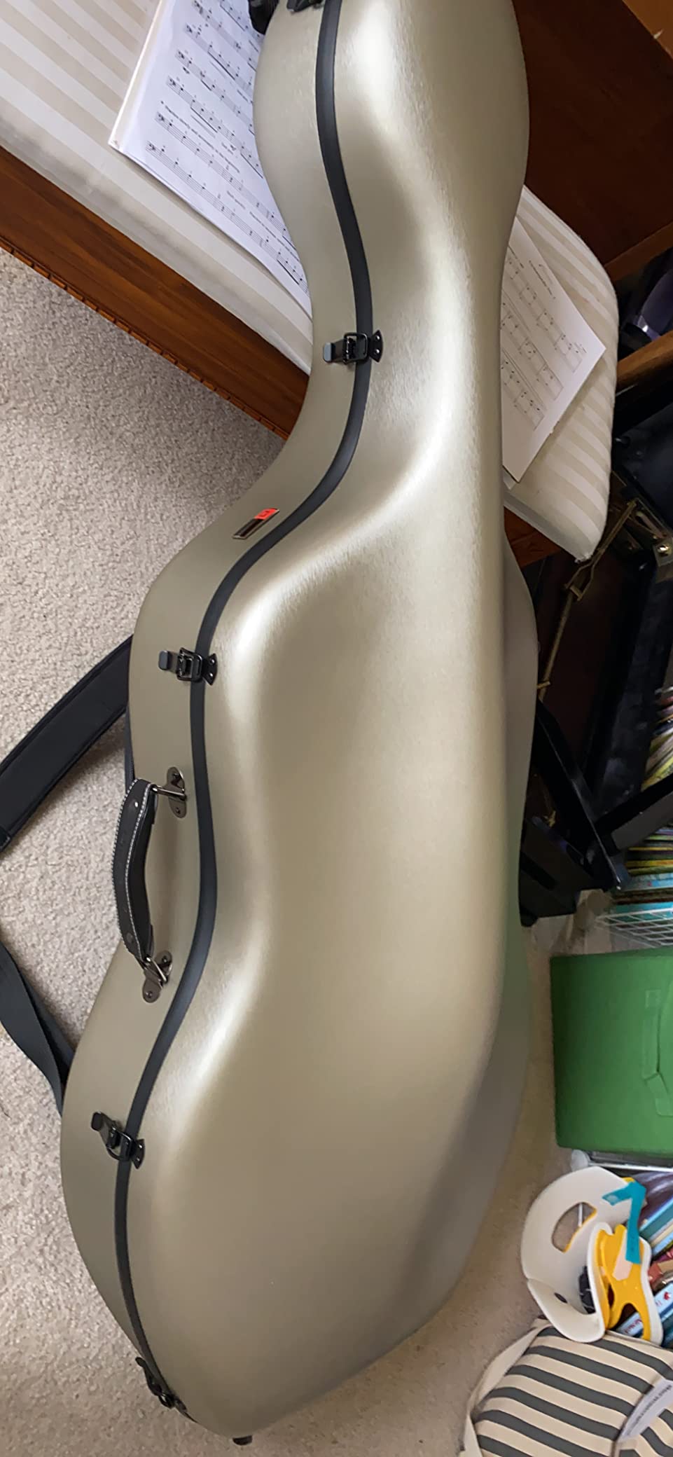 Crossrock Poly Carbon Cello Case for 4/4 Full-Size | Matte Blue Finish, Wheels, Lightweight & Durable - Best for School Orchestra & Student Musicians customer photo 2