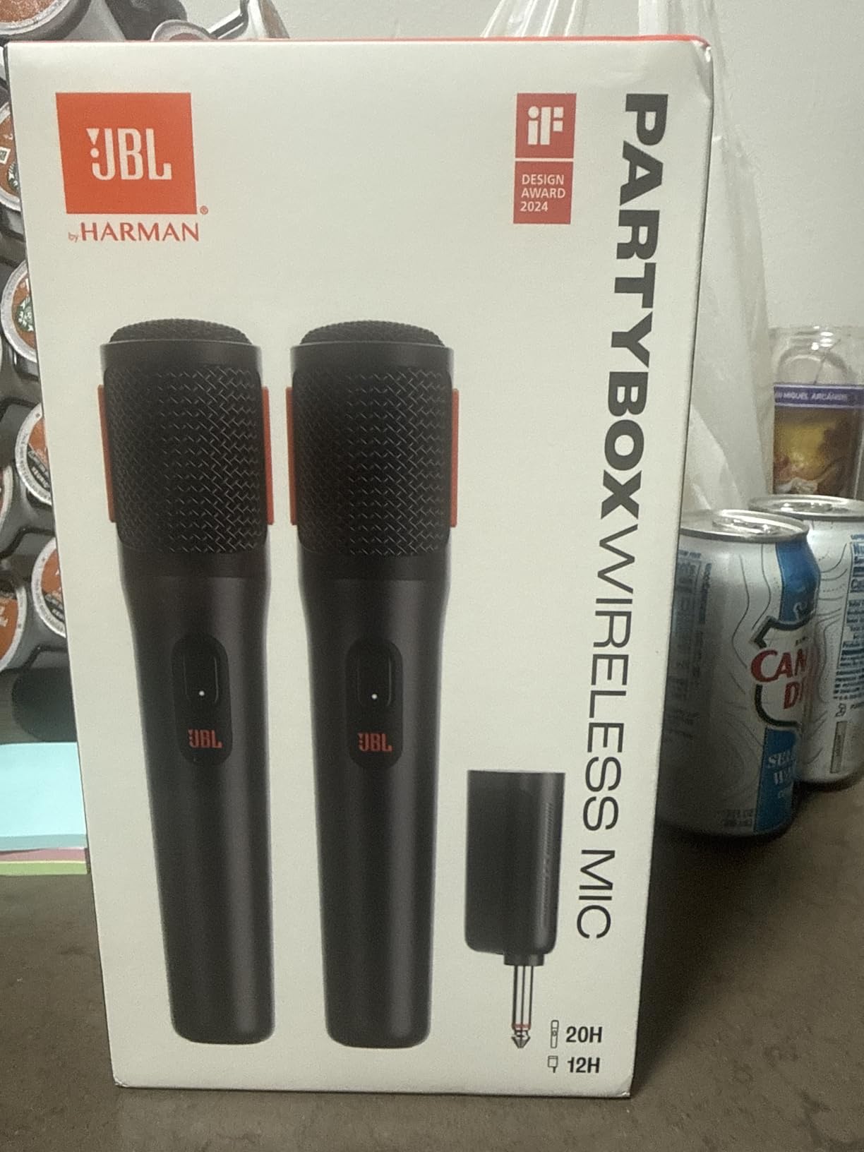 JBL Wireless Two Microphone System with Dual-Channel Receiver customer photo 2