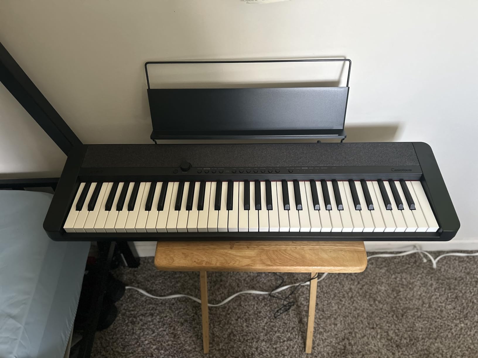 Casio Casiotone CT-S1 - 61-Key Touch-Sensitive Retro Keyboard | Sleek, Portable Design for Beginners to Pros | Stereo Grand Piano + 60 AiX Tones | USB-MIDI Connectivity | Black customer photo 1