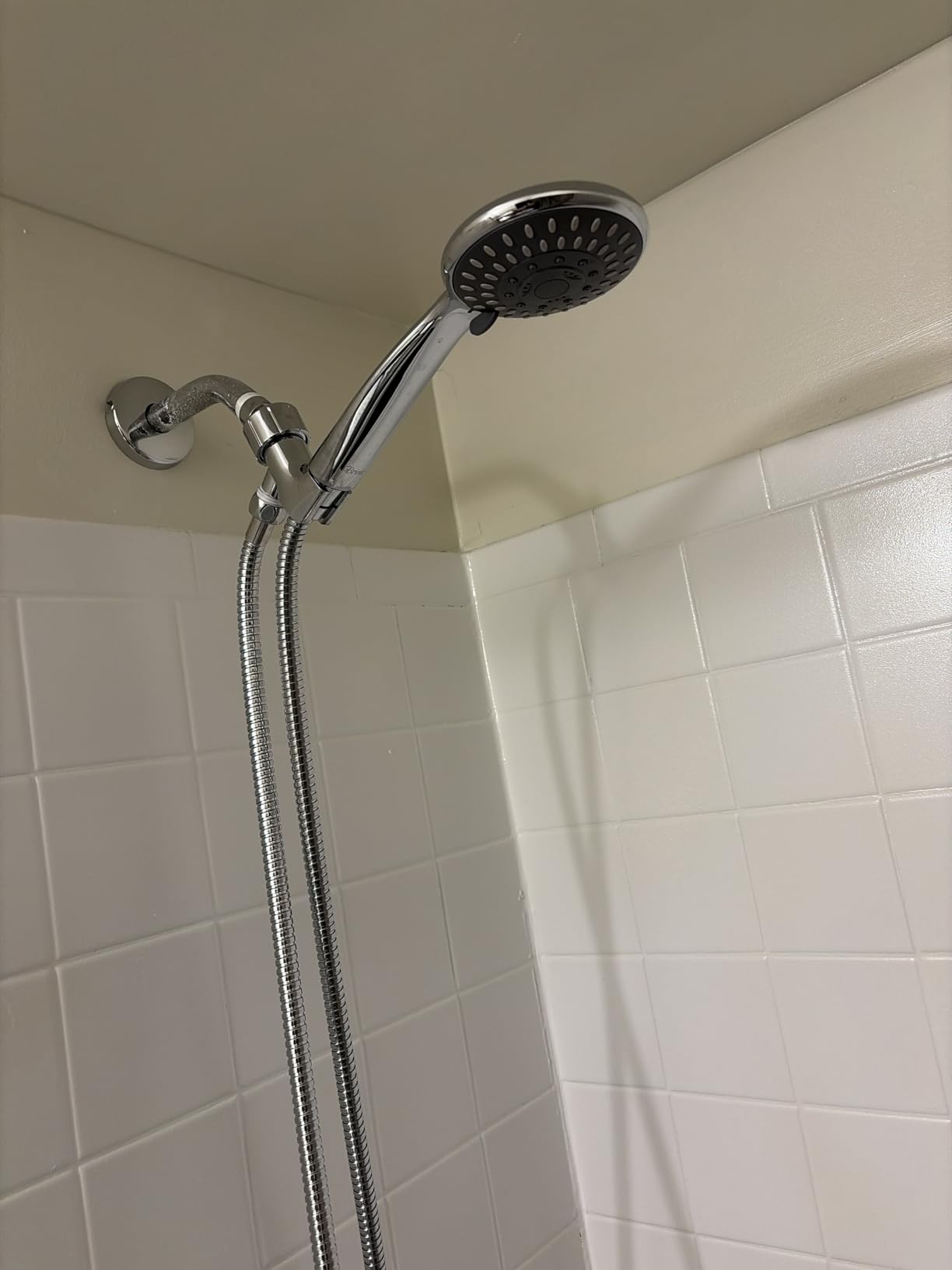Briout Handheld Shower Head High Pressure 5-Settings with Hose, Chrome customer photo 2
