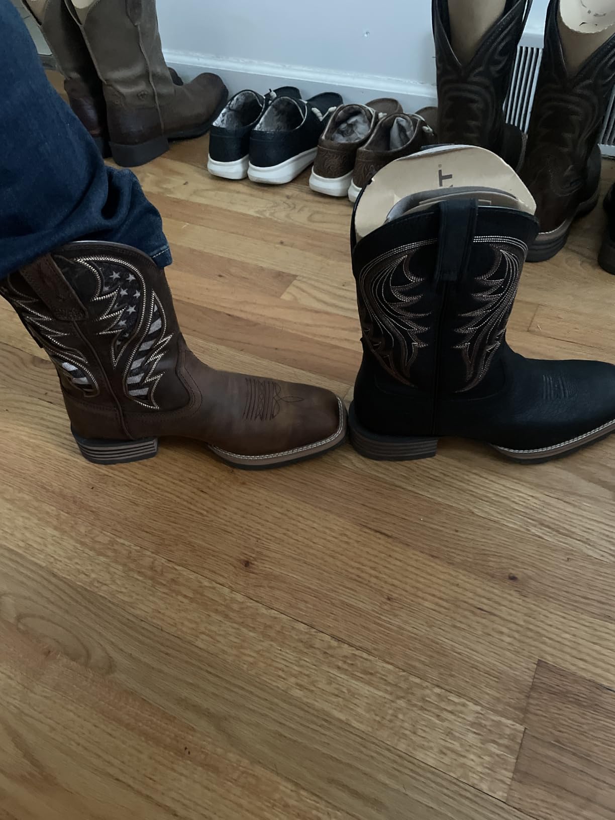 Ariat Men's Hybrid VentTEK Western Boot customer photo 2