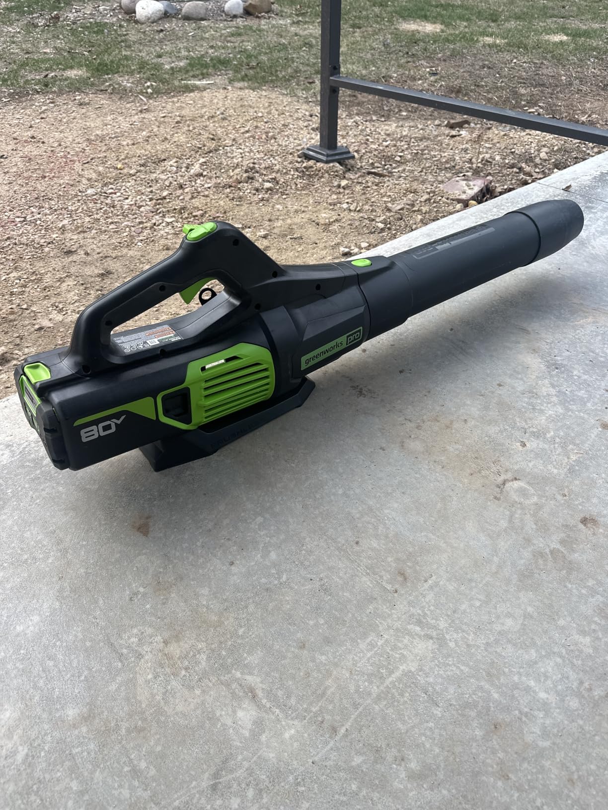 Greenworks 80V (730 CFM / 170 MPH) Cordless Brushless Axial Leaf Blower, Everyday Yard Cleanup for Driveways & Patios, Lightweight, Battery and Charger not included customer photo 2