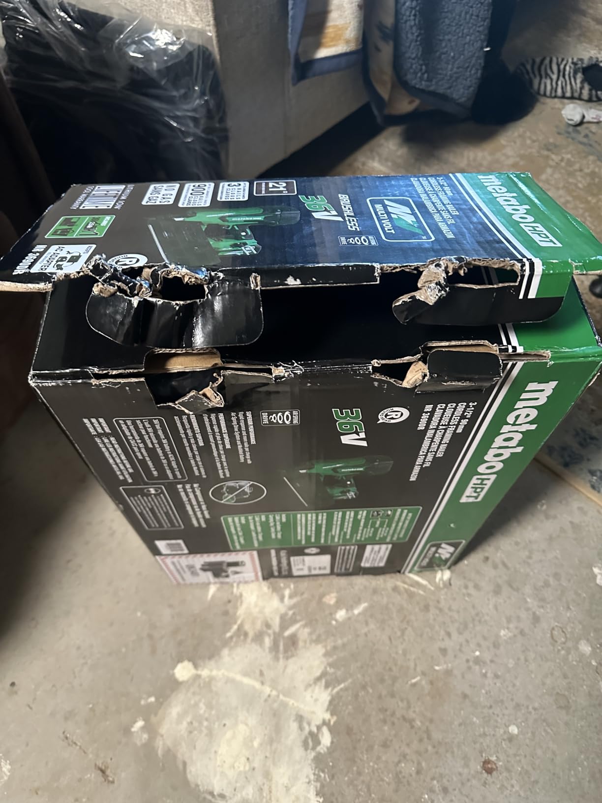 Metabo HPT Cordless Framing Nailer, 36V MultiVolt, NR3690DR | 21 Degree Plastic Strip Type, 2.5Ah Lithium Ion Battery Included, Drives 2 to 3-1/2 Inch Nails, Complete Kit customer photo 1