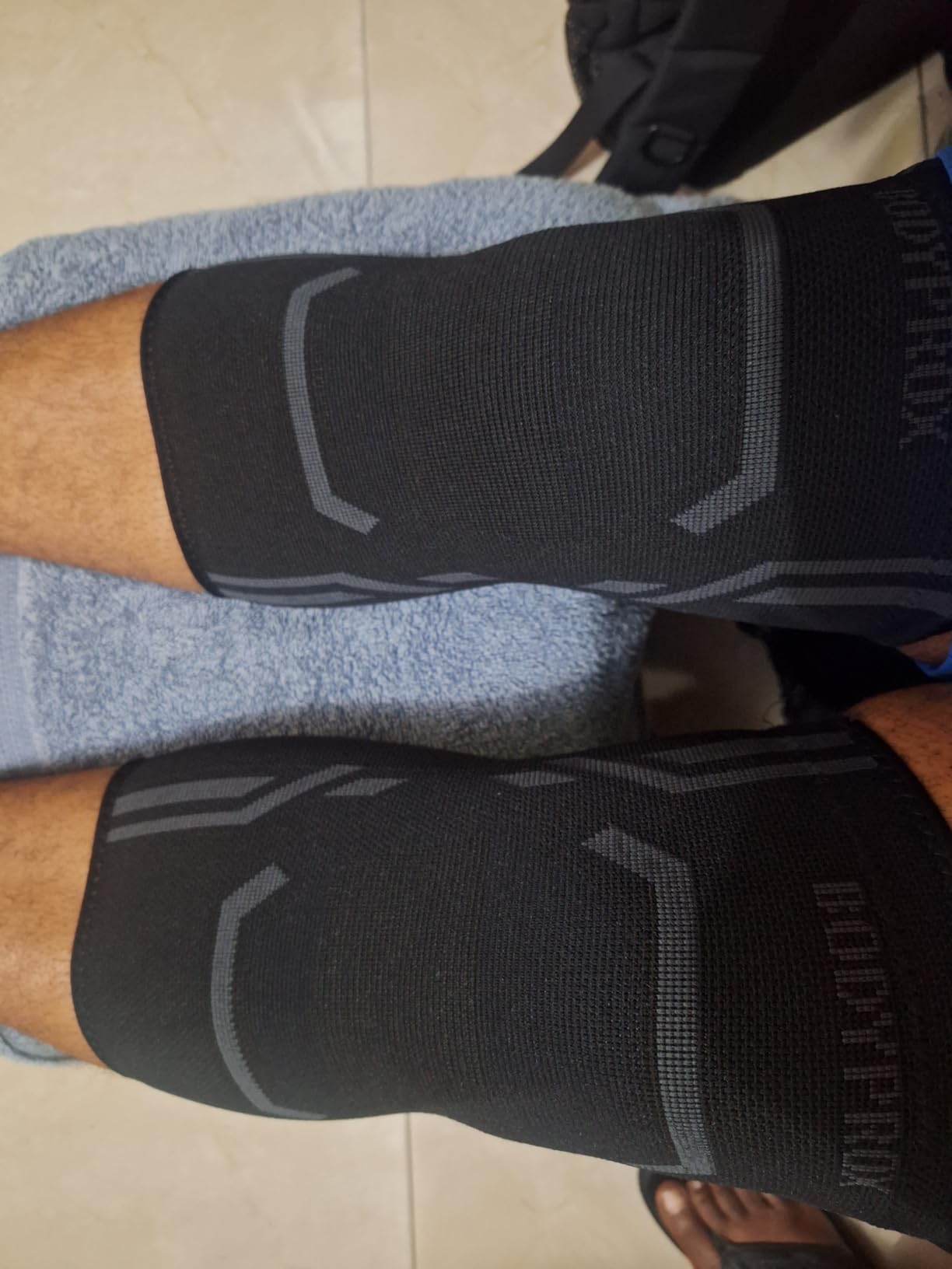 Bodyprox Knee Compression Sleeve for Men and Women (2 Pack), Knee Support Brace for Running and Work out (Medium) customer photo 2