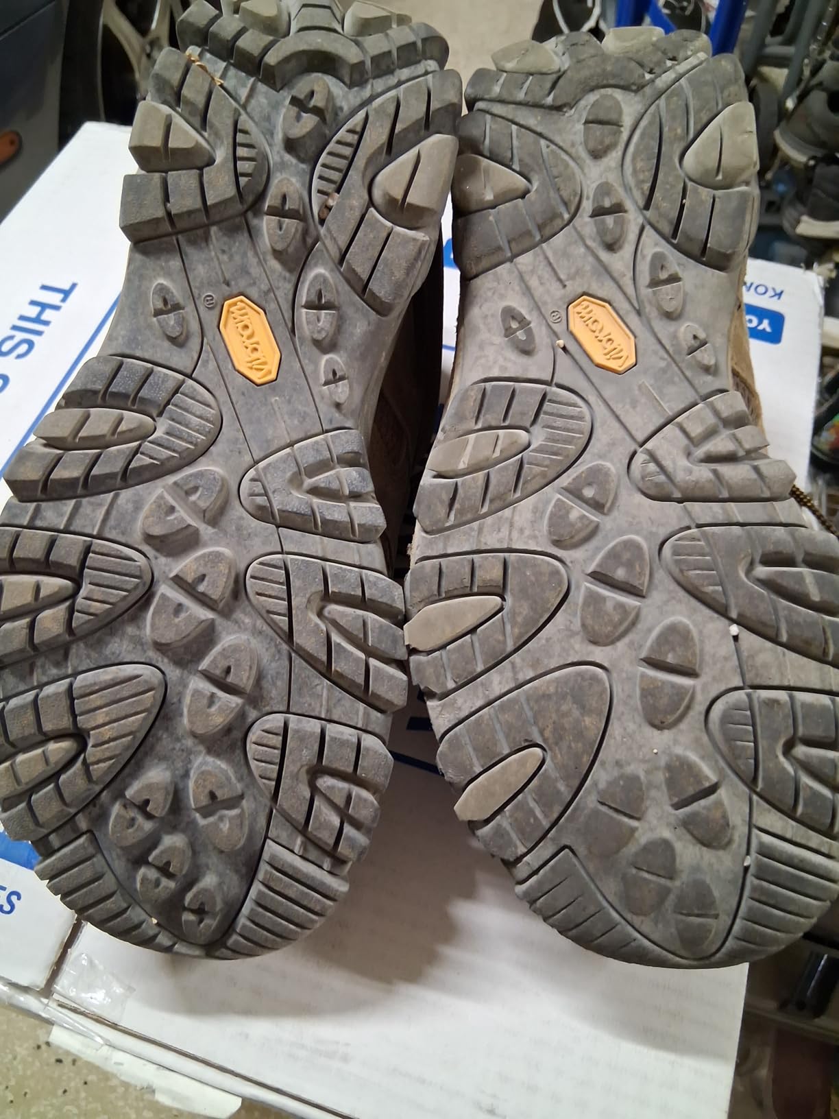 Merrell Men's Moab 3 Hiking Shoe (Amazon's Choice) customer photo 1
