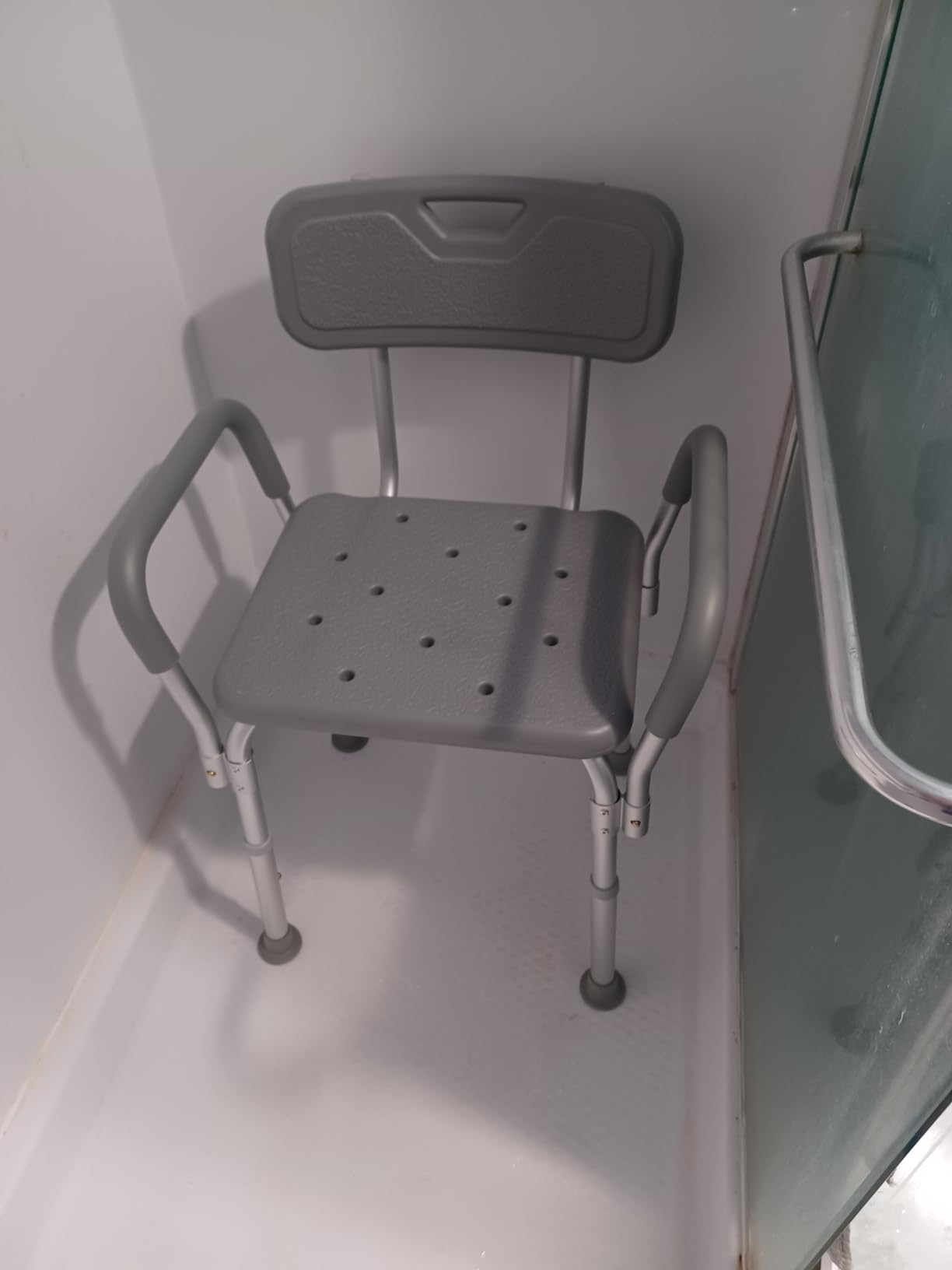 Medline Shower Chair with Backrest and Padded Armrests - 350 lb. capacity, Bath Bench, Seat, Stool for Independent Adult, Seniors, Elderly & Disabled Patients customer photo 1