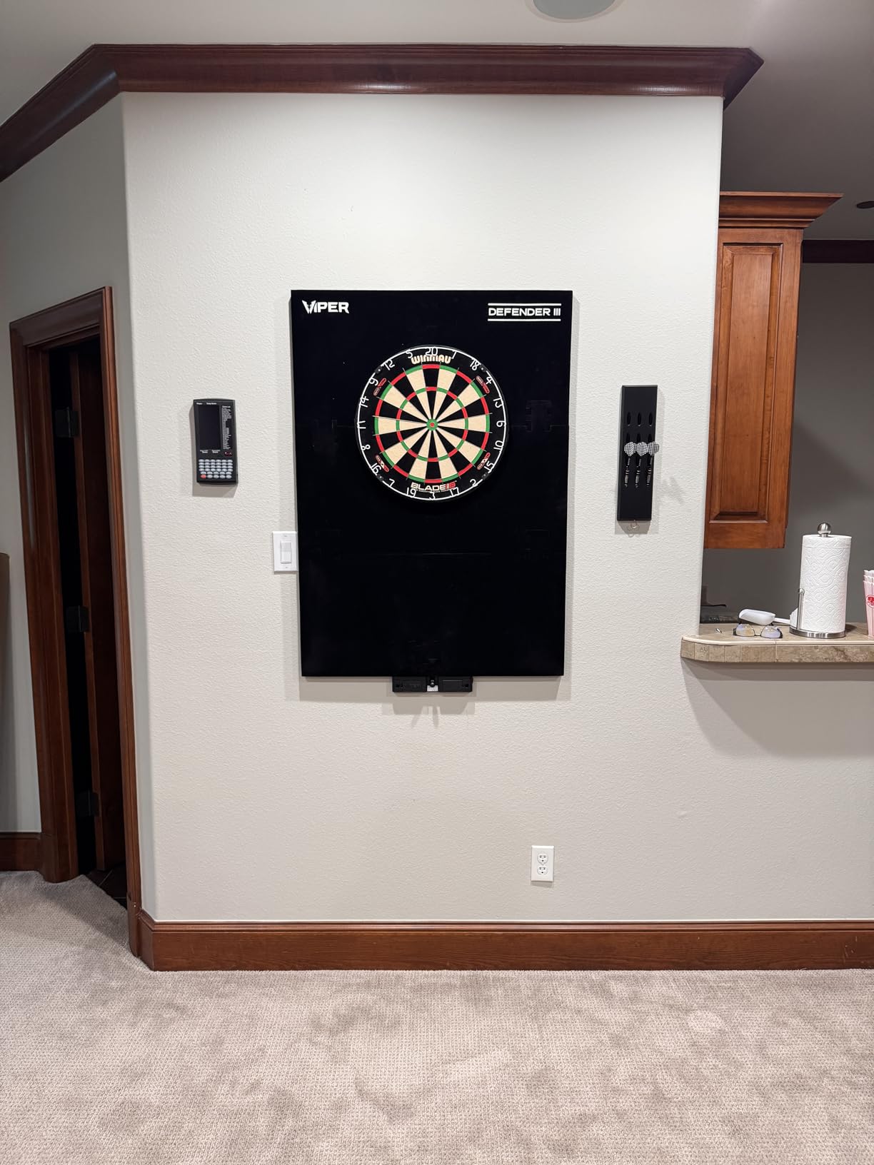 WINMAU Professional Bristle Dartboard - PDC Tournament Board with Official Tournament Specifications customer photo 2