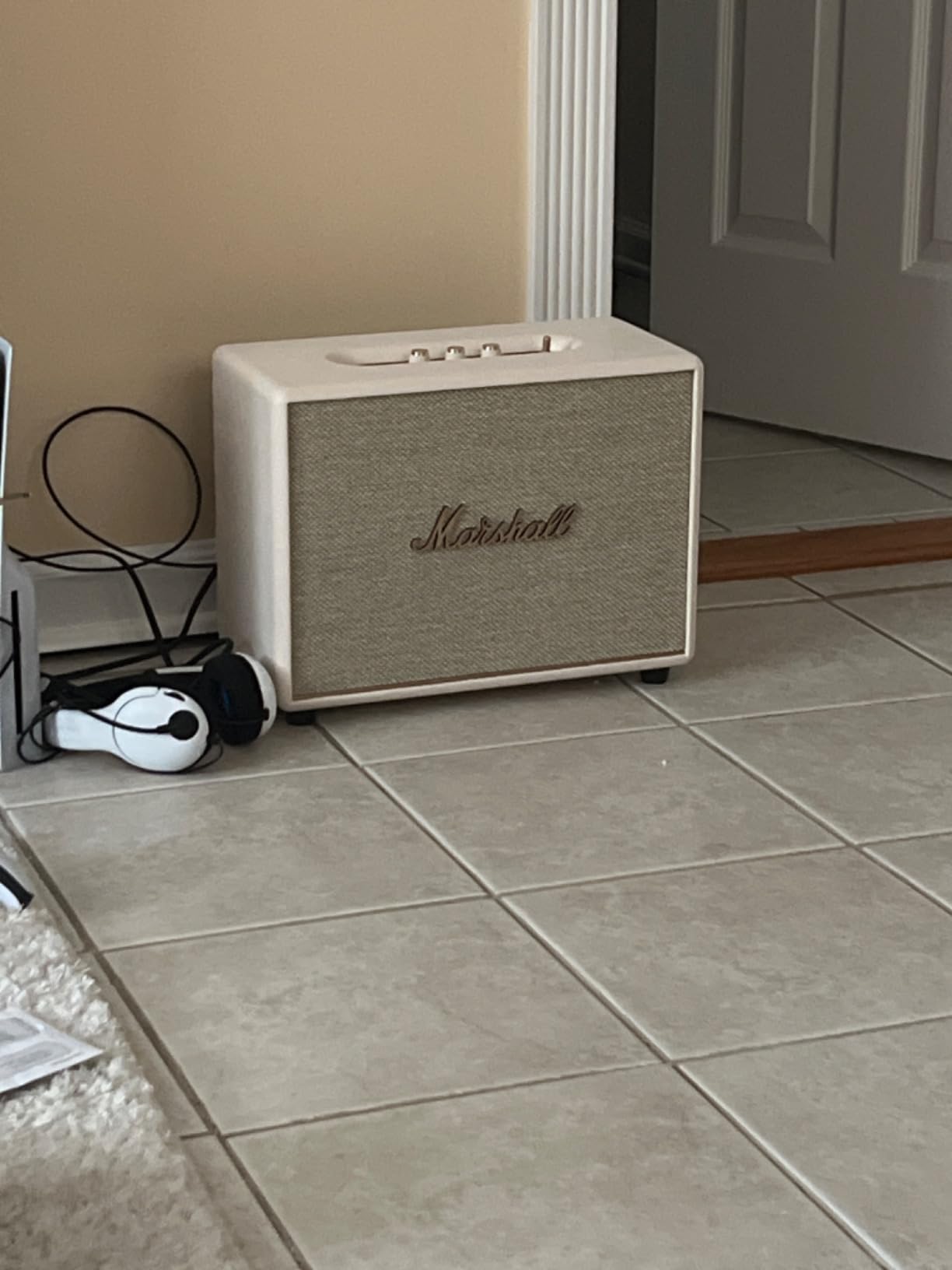 Marshall Woburn III Bluetooth Home Speaker - Black customer photo 2