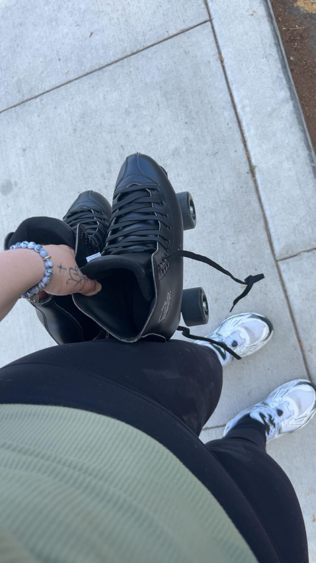PAPAISON Roller Skates Deluxe - Microfiber Leather customer photo 1