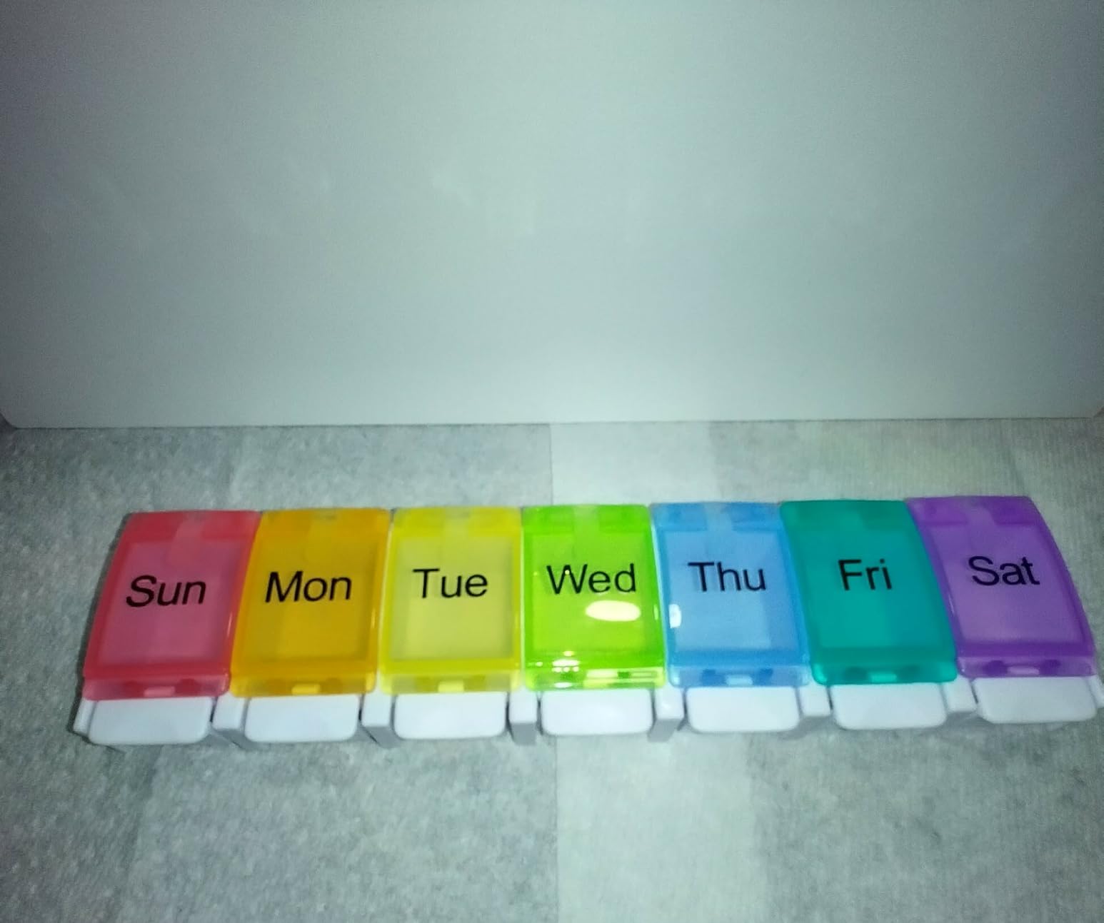 AUVON Weekly Pill Organizer Arthritis Friendly, BPA Free Travel 7 Day Pill Box with Spring Open Design and Large Compartment customer photo 1
