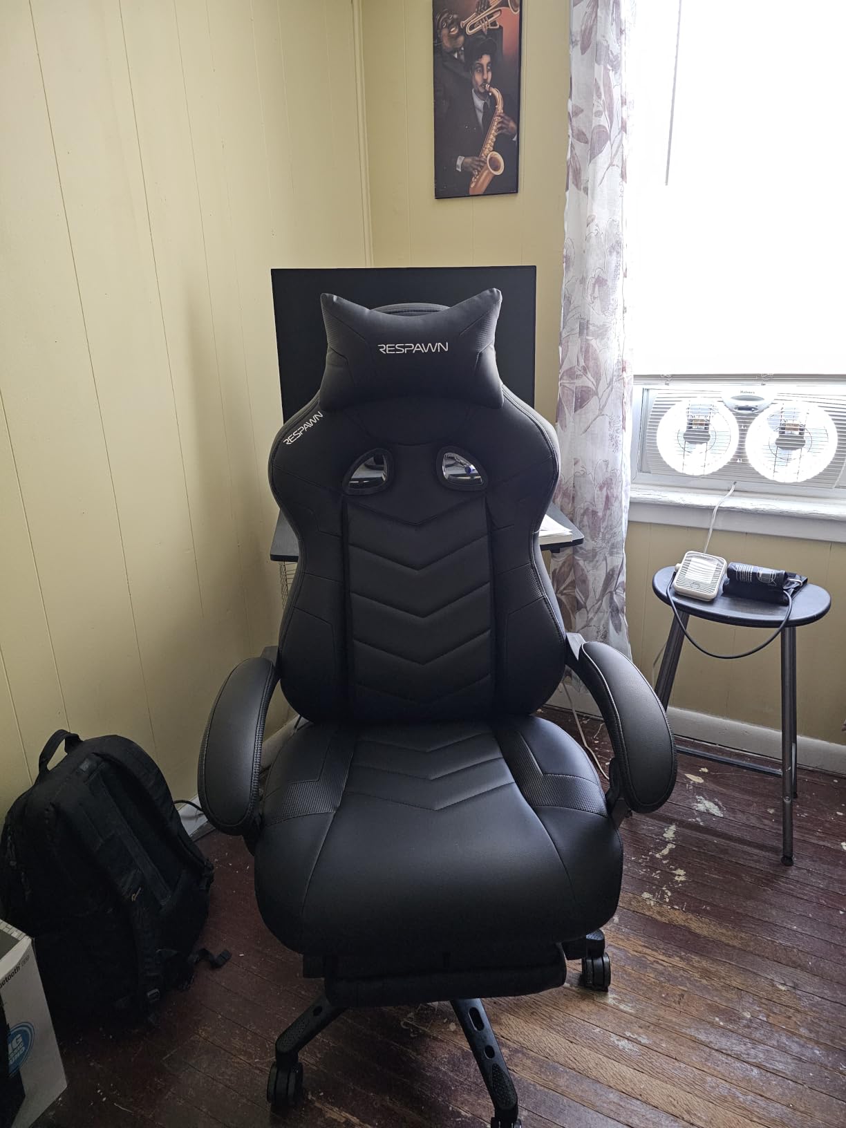 RESPAWN 110 Pro Ergonomic Gaming Chair with Footrest and Recline | Ergonomic office chair comfort with footrest, lumbar support & 155° recline for work, gaming and relaxing customer photo 2