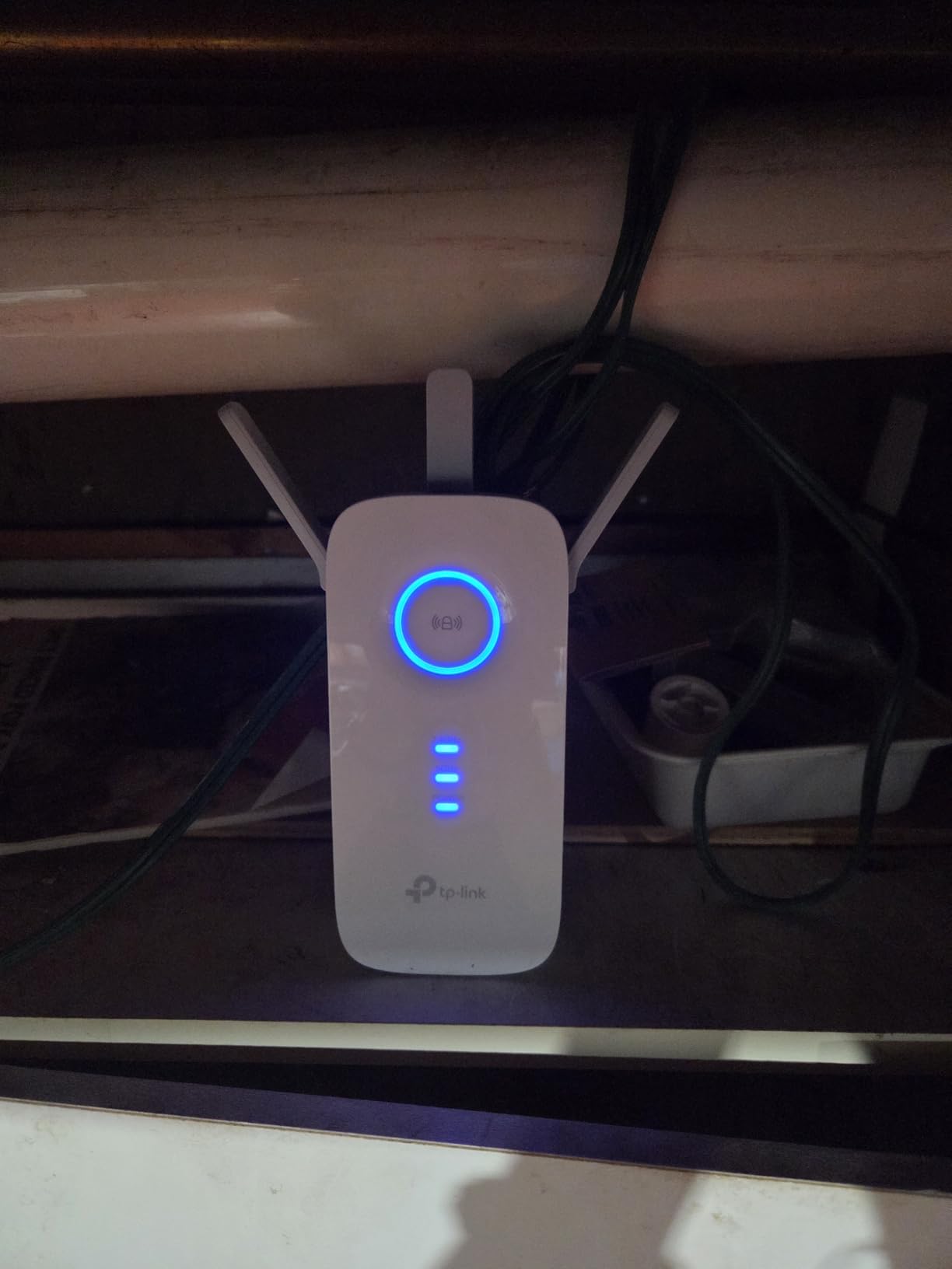 TP-Link AX3000 WiFi 6 Range Extender Internet Booster(RE700X), Dual Band, AP Mode w/Gigabit Port, OFDMA, Beamforming, APP Setup, OneMesh Compatible customer photo 2