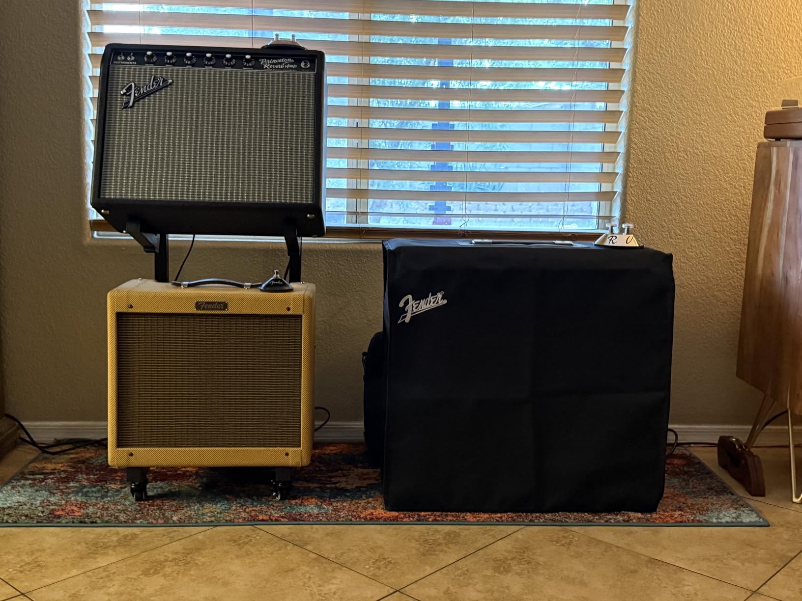 Vondynote Adjustable Mobile Guitar Amplifier Stand Combo Amp Stand Tilt | Stage Guitar Amp Stand with Wheels customer photo 2