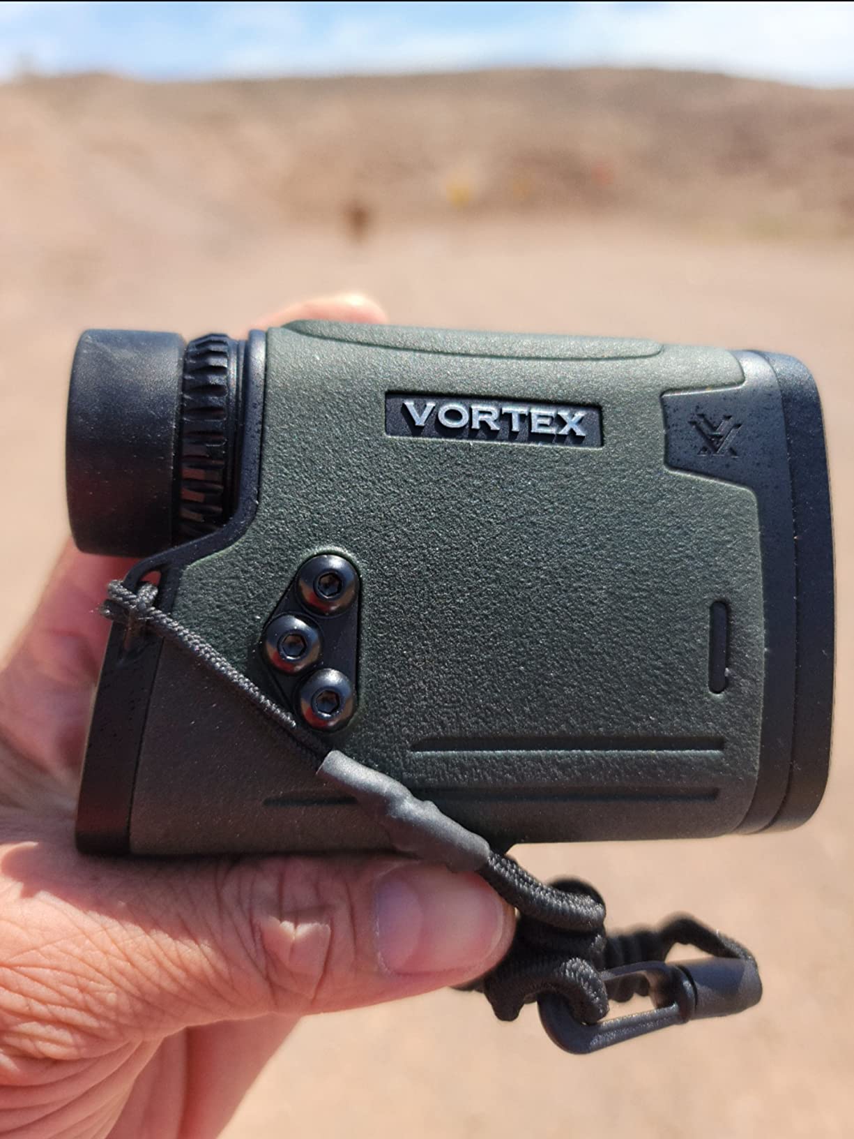 Vortex Viper HD 3000 Laser Rangefinder | Up to 3,000-yard max range, 2300 yards Tree Range, 2000 yards Deer Range customer photo 1
