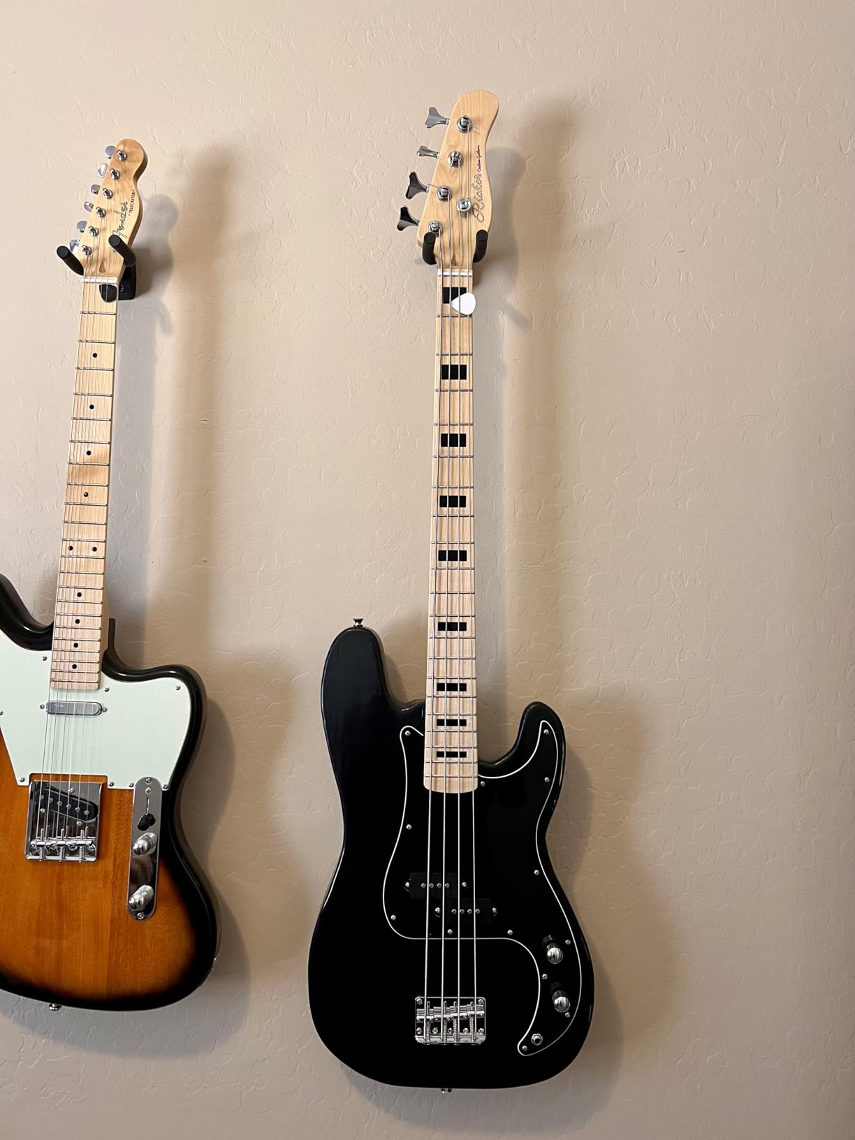 GLARRY GP Series Full Size Electric Bass Guitar 4 String Beginner Kit Canadian Maple Fingerboard with Cable, Strap, Bag and Accessories (White) customer photo 1