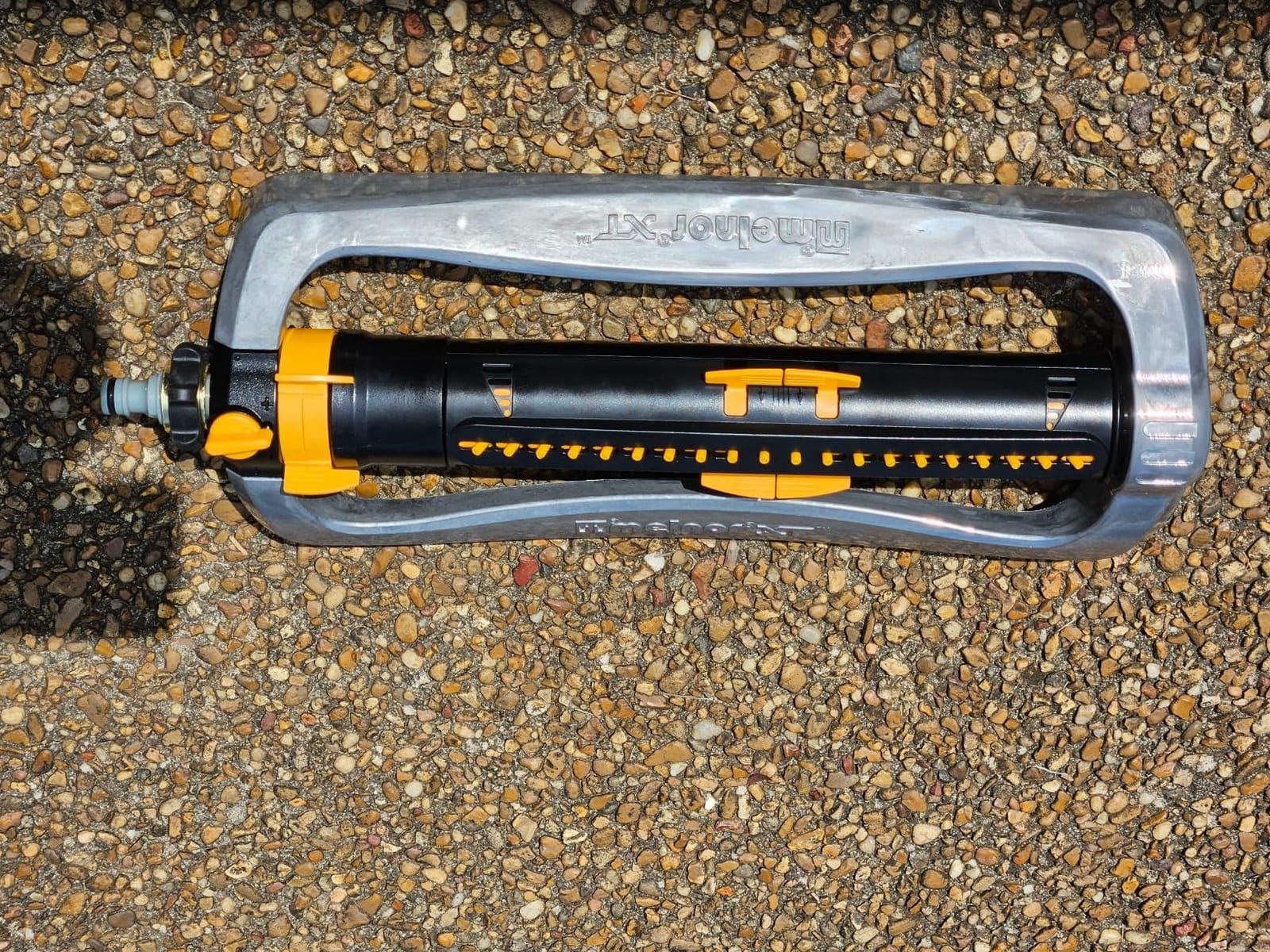 Melnor 65154AMZ XT Turbo Oscillating Sprinkler, Metal Base, 4,500 sq. ft., Quick Connect Bundle, 3-Way Adjustable, Black, Yellow customer photo 2