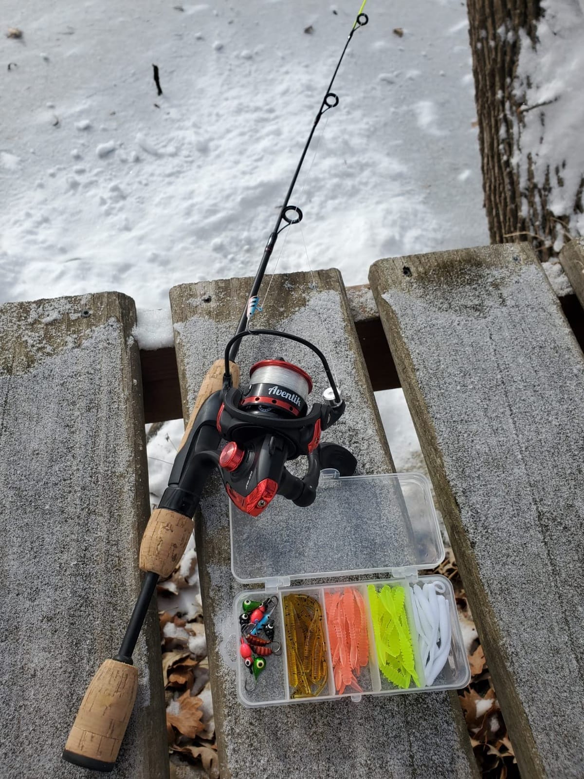 Aventik Ultralight Ice Fishing Rod and Reel Combo 26/28/30/32 inch Medium Light Fast Action customer photo 2
