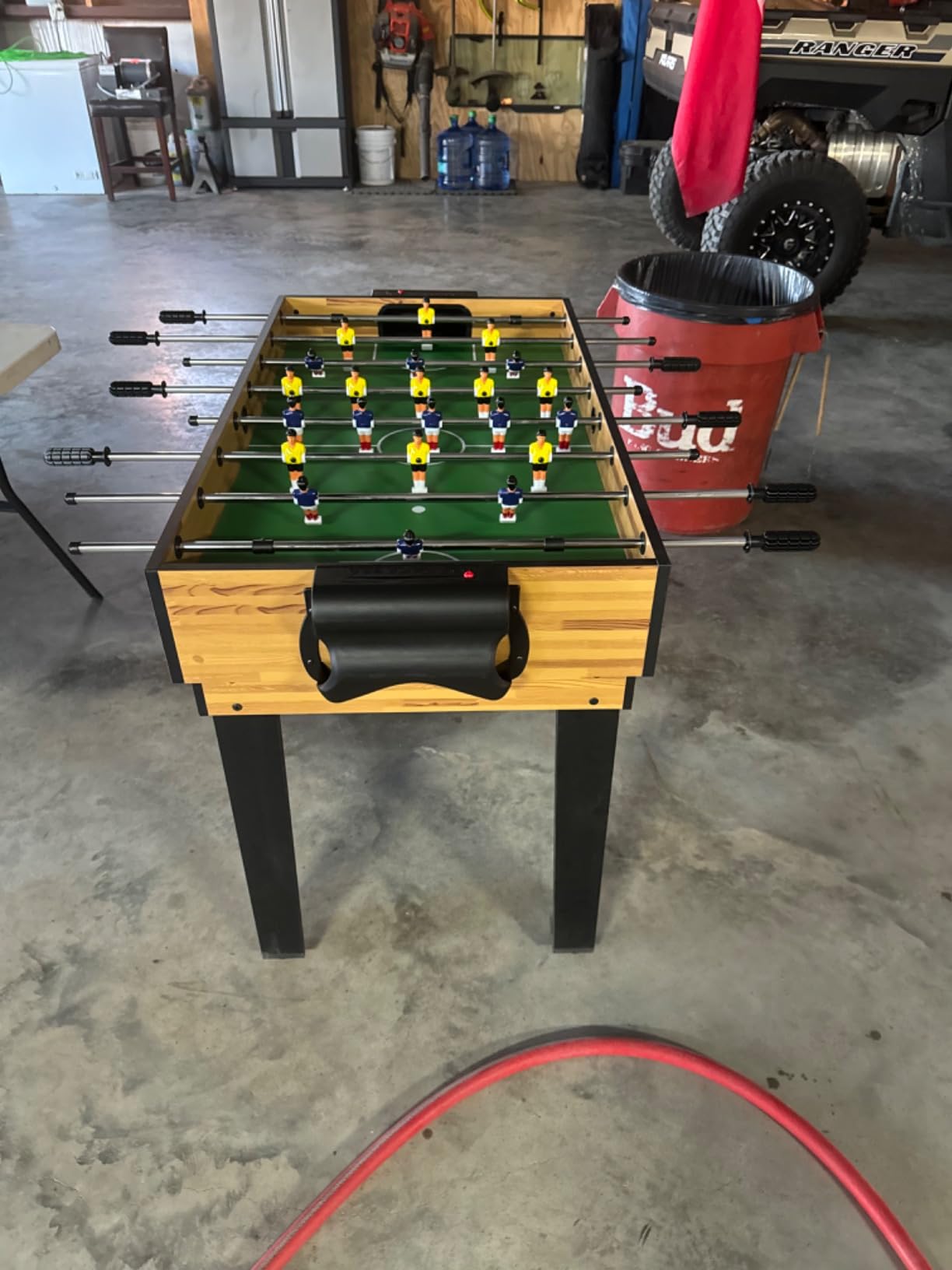 SereneLife Full Size Ping Pong Table, 9' x 5' Regulation Fold-Flat Table Tennis Table, Hinged Panels for SUV Transport and Easy Storage, Portable Space-Saving Design, Net & Post Set Included customer photo 1