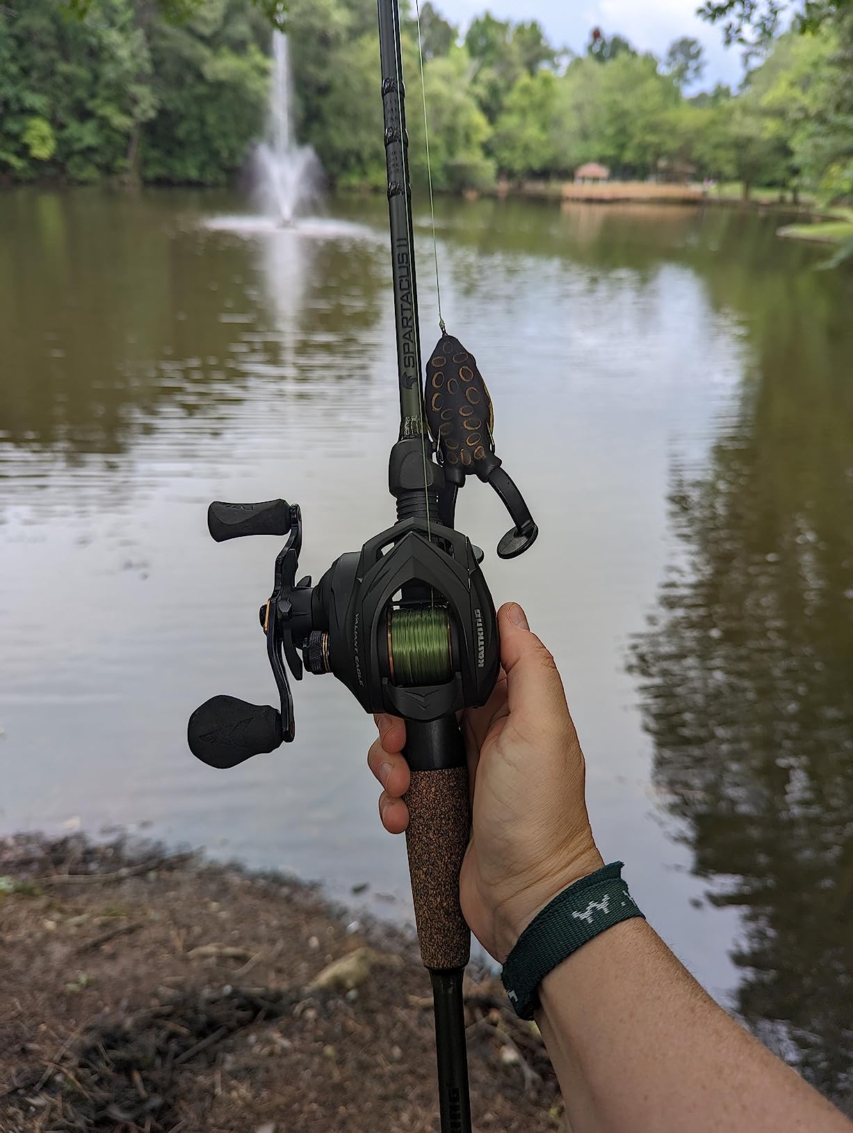 KastKing Spartacus II Twin-Tip Spinning & Casting Fishing Rods | 2-Piece Rods with Extra Tip Section, IM6 Graphite Blanks, PTS Power Transition System, KastFlex Tech, Rubber Cork Handle customer photo 1