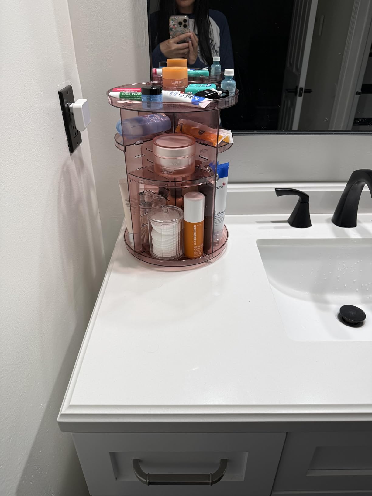 Rotating Makeup Organizer, DIY 8 Adjustable Layers Spinning Skincare Storage, Cosmetic Display Case with Brush Holder and Perfume Tray, Multi-Function Vanity Bathroom Countertop Organizer Clear customer photo 1