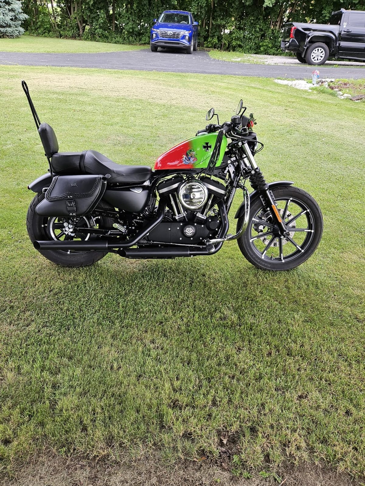 KEMIMOTO Motorcycle Saddlebags, Synthetic Leather Side Bag with Lock, 28L Waterproof Double Strap Studded Slant Saddle Bags customer photo 2