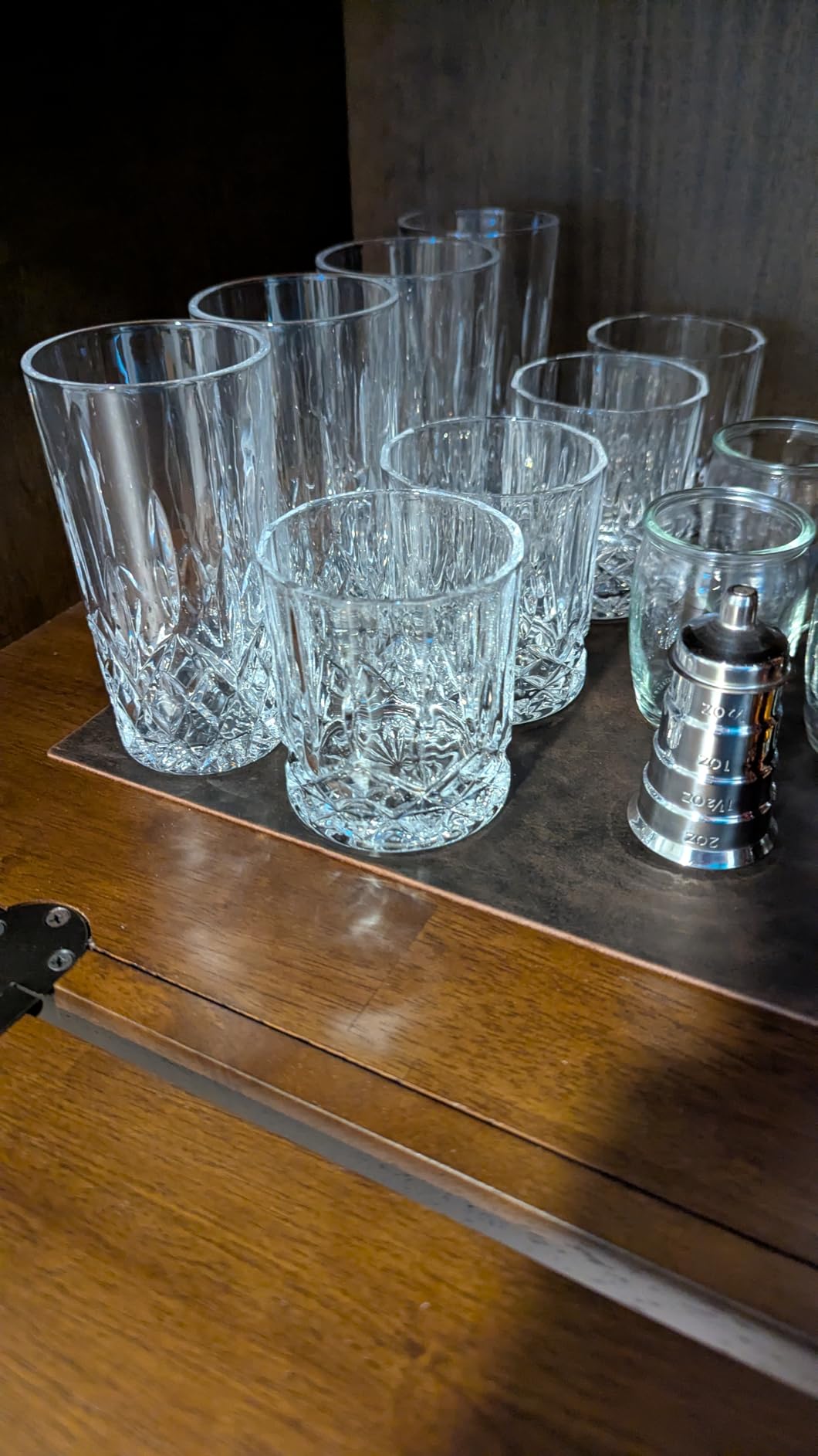 Qipecedm Drinking Glasses, 8 Piece Crystal Glass Cups, Mixed Glassware Set, 4 pcs Crystal Old Fashioned 11oz Highballs and 4 pcs 11oz Whiskey Glasses, Great for Cocktail, Whisky and other Beverages customer photo 1