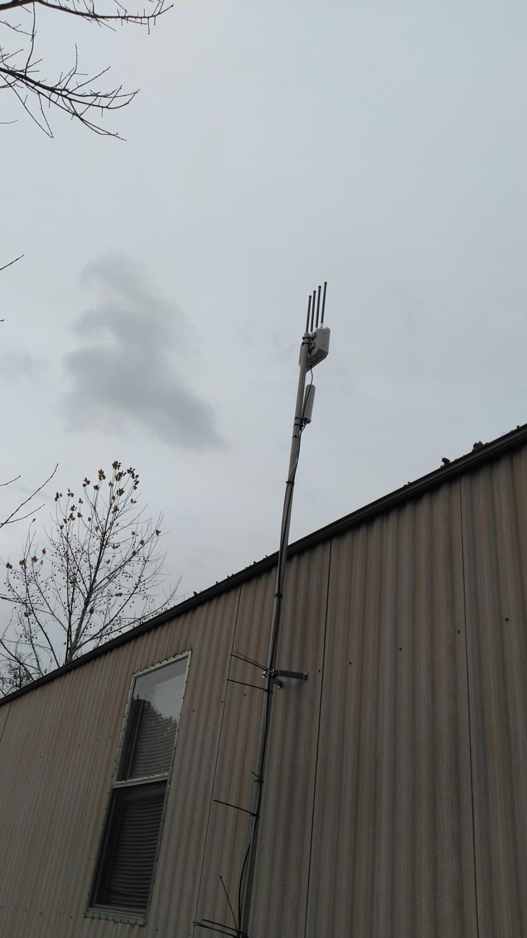 WAVLINK AX1800 Outdoor WiFi 6 Extender Long Range, IP67 Weatherproof | Outdoor Access Point/Repeater with PoE, 4x8dBi Antennas, Work with Starlink, Up to 256 Devices for Farm, Yard, RV, Garage customer photo 2