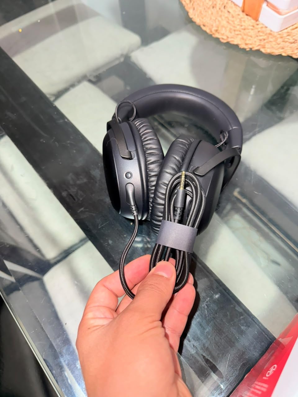 HyperX Cloud III Wired Gaming Headset, PC, PS5, Xbox Series X|S, Angled 53mm Drivers, Spatial Audio, Memory Foam, Durable Frame, Ultra-Clear 10mm Mic, USB-C, USB-A, 3.5mm customer photo 1