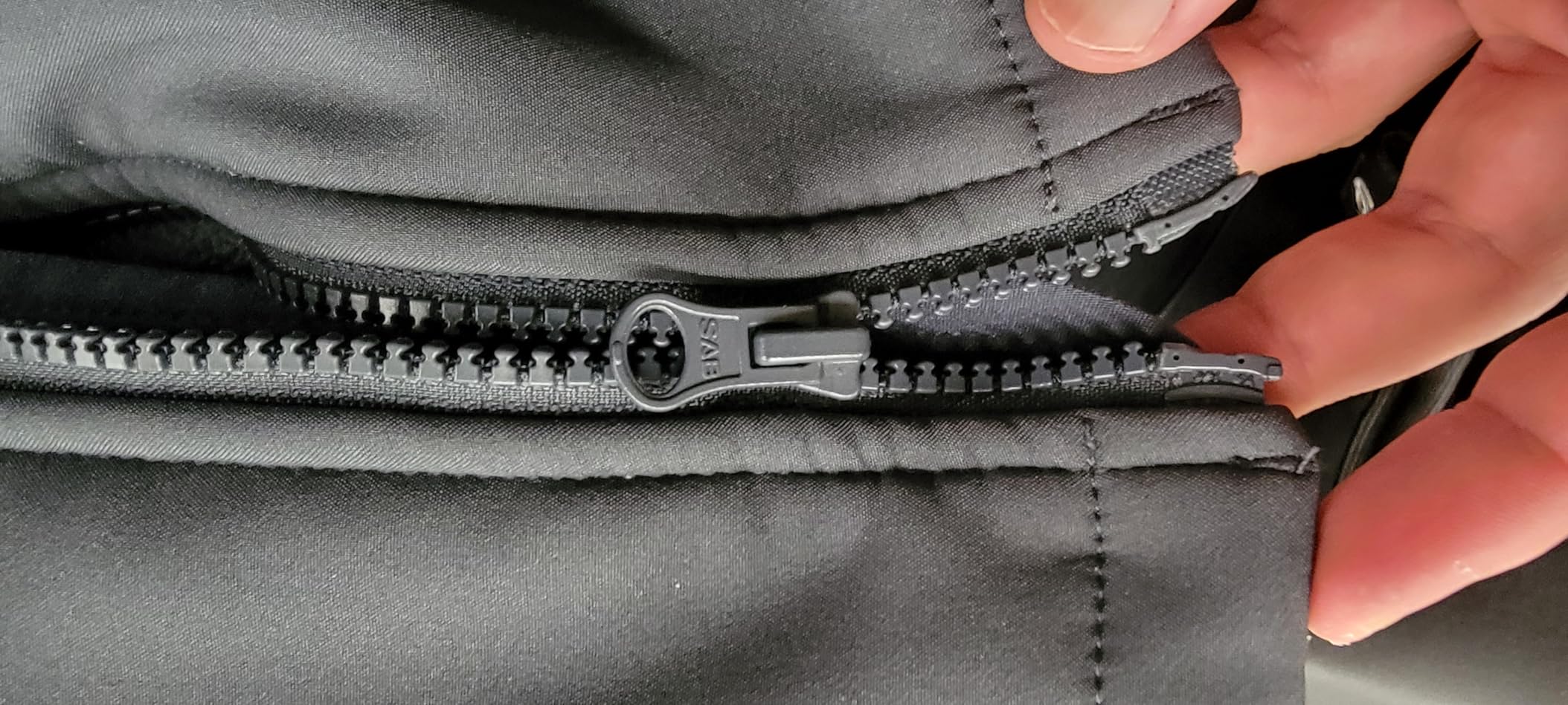 Men's Lightweight Softshell Jacket Fleece Waterproof Windbreaker customer photo 1