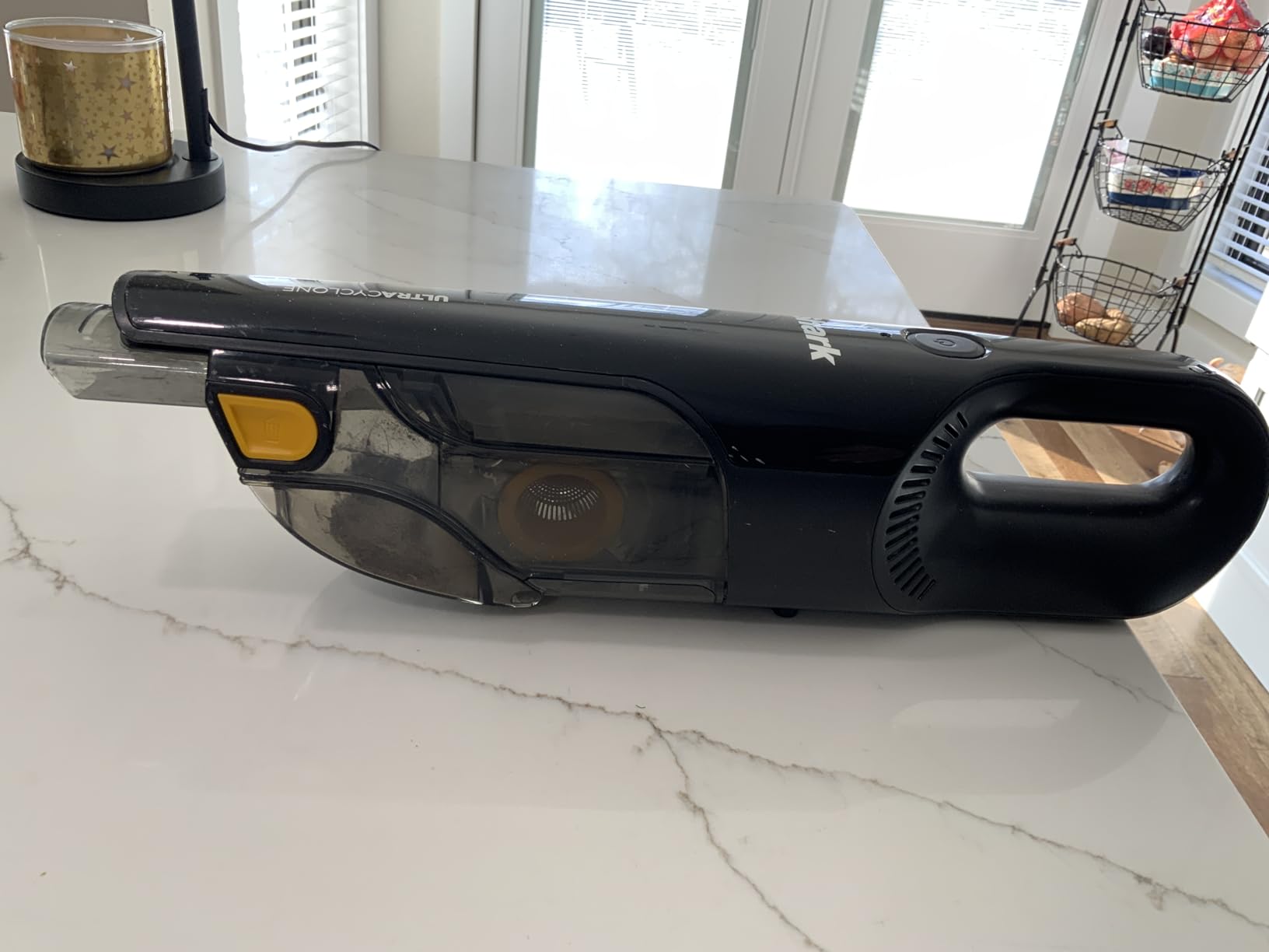 Shark Cyclone PET Handheld Vacuum | HyperVelocity Suction | Powerful Pet Hair, Home & Car Cleaning | USB Rechargable| Lightweight | Crevice Tool & Multi Surface Pet Tool | Navy Blue/Grey | CH701 customer photo 2