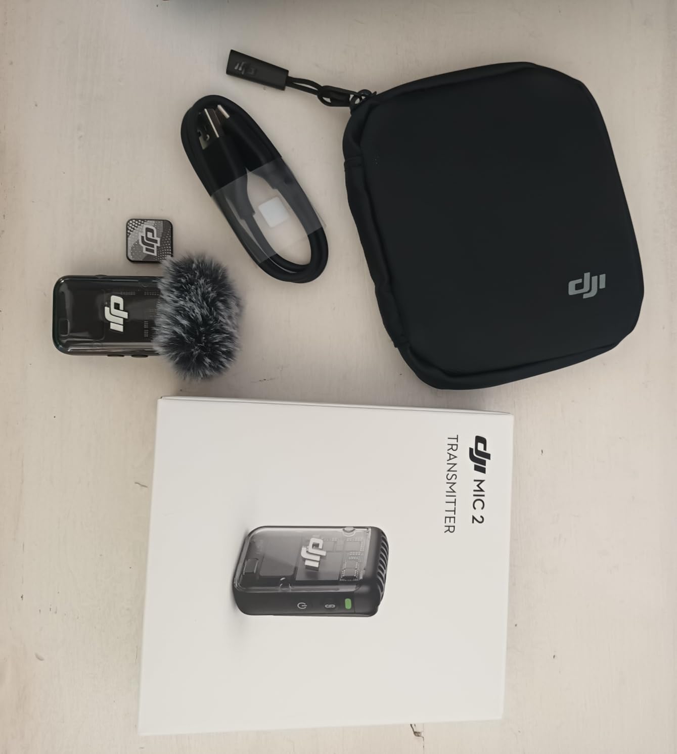 DJI Mic 2 (2 TX + 1 RX + Charging Case), All-in-one Wireless Microphone, Intelligent Noise Cancelling, 32-bit Float Internal Recording, 250m Range, Mic for iPhone, Android, Camera, Vlogs customer photo 1