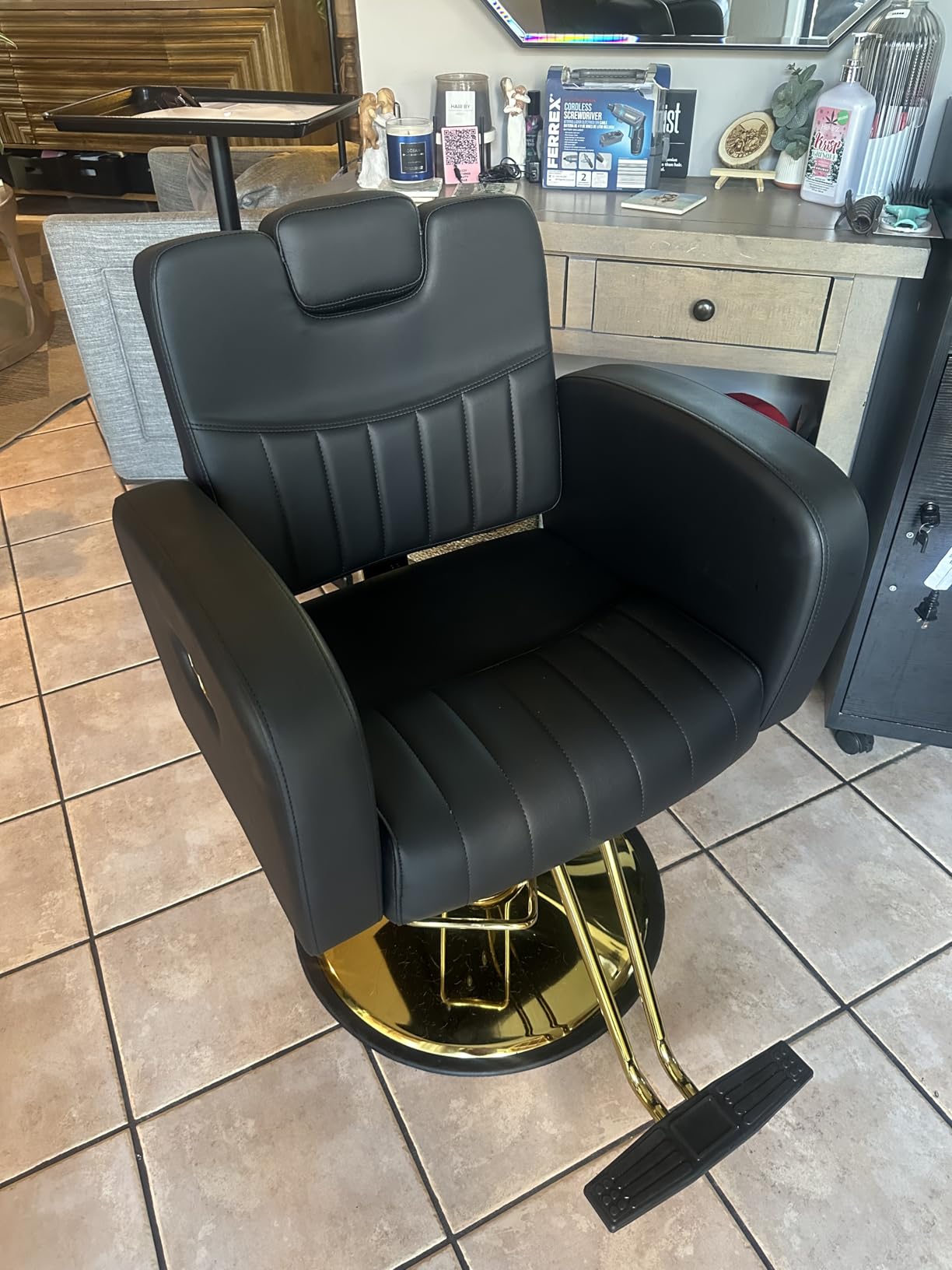 Baasha Black & Gold Reclining Salon Chair - All Purpose Hydraulic Barber Chair with Removable Headrest - Comfortable Styling Chair for Makeup, Lash, Tattoo, Braiding & Shaving, 440 lbs Cap. customer photo 1