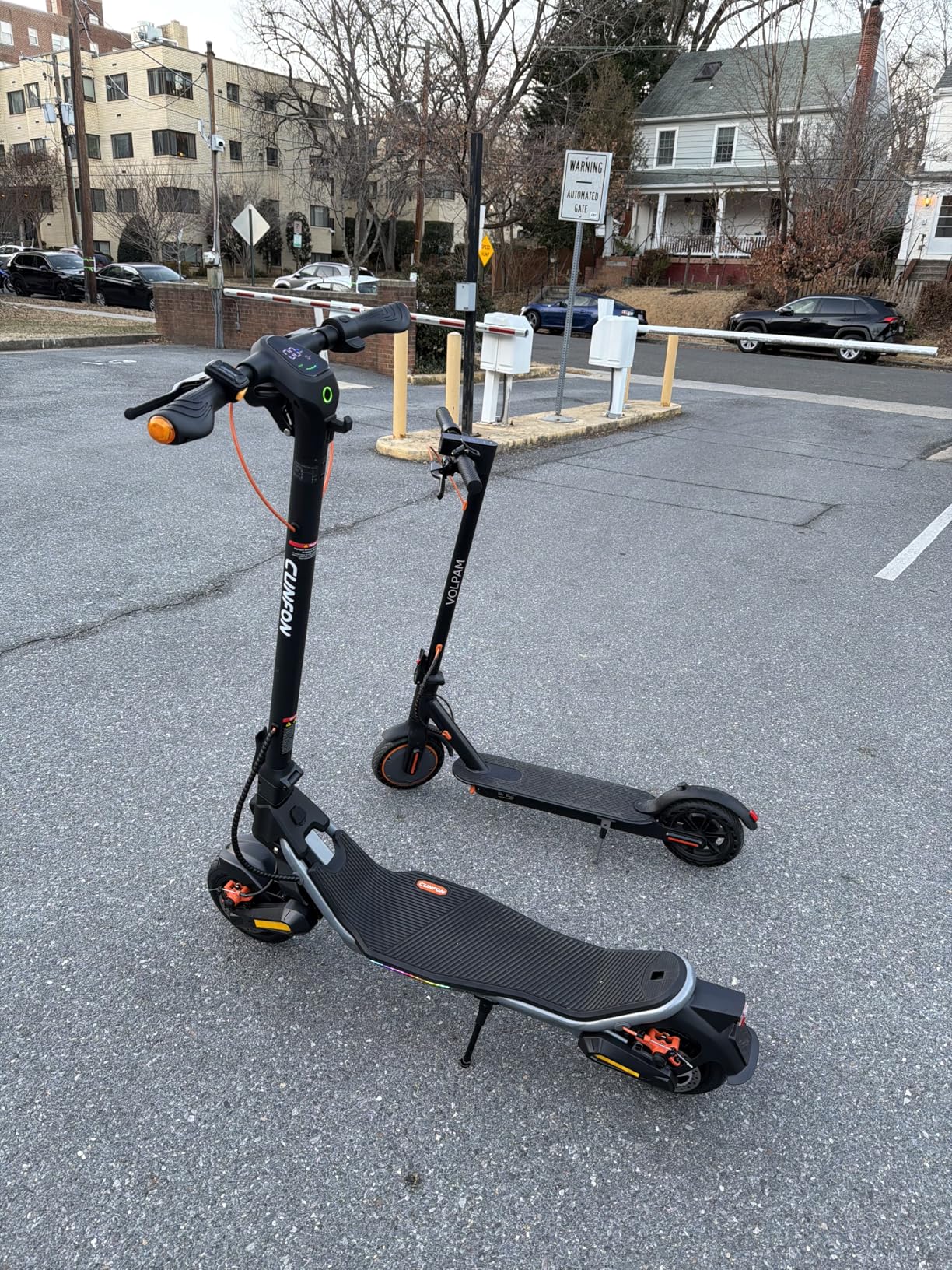Electric Scooter- Electric Scooter for Adults, 800/1000/1600W Peak, up to 19/25/31MPH, 25-50 Miles Range, 220-330lb Load, Foldable E-Scooter for Adult Teens with Damping Adjustable Suspensions, Turn Signals customer photo 1
