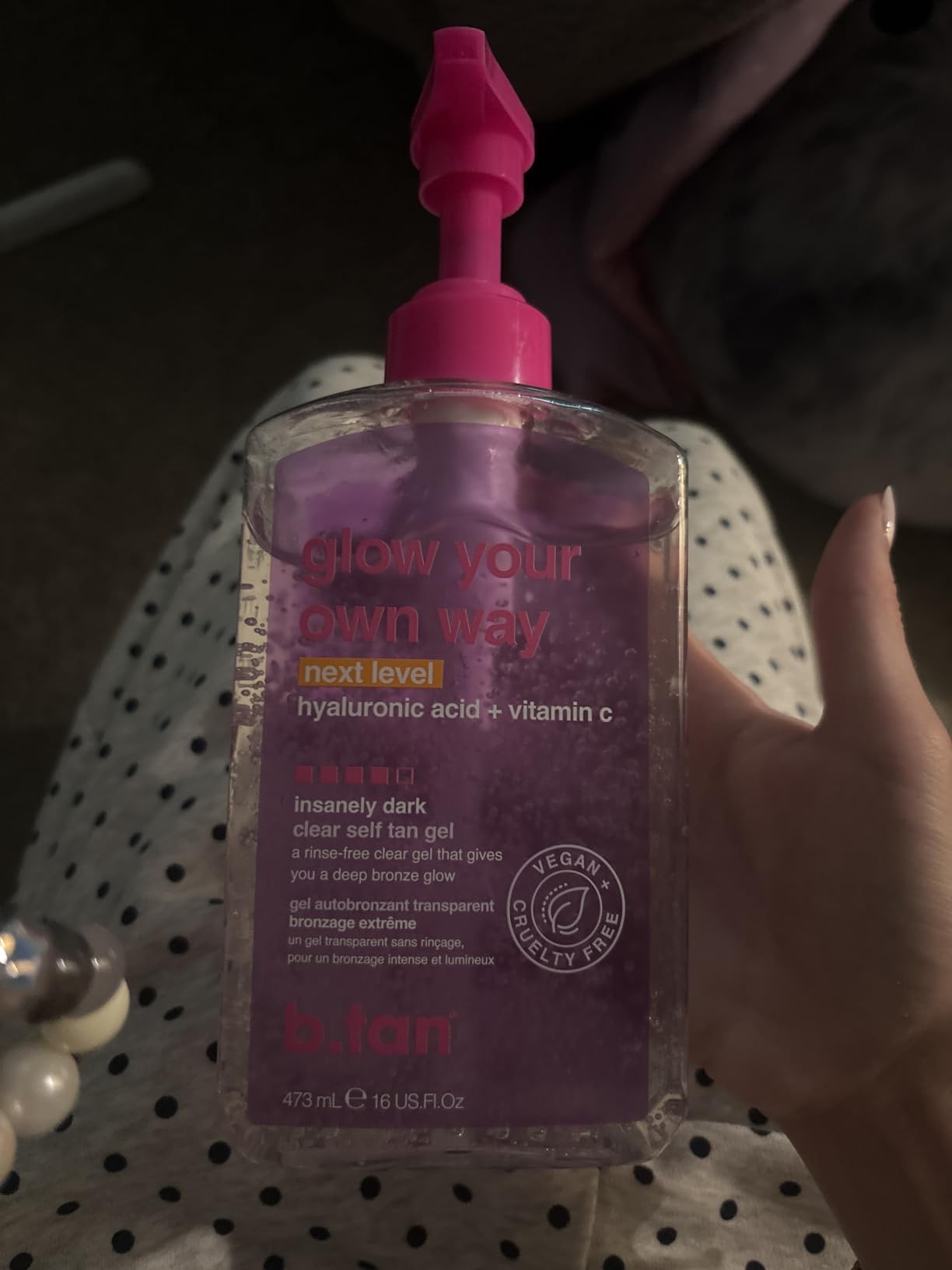 b.tan Insanely Dark Clear Self Tan Gel | Glow Your Own Way Next Level - Best, Transfer-Resistant Sunless Tanning Lotion, Ultra Quick Bronze, No Fake Tanner Smell, 16 Fl Oz customer photo 2