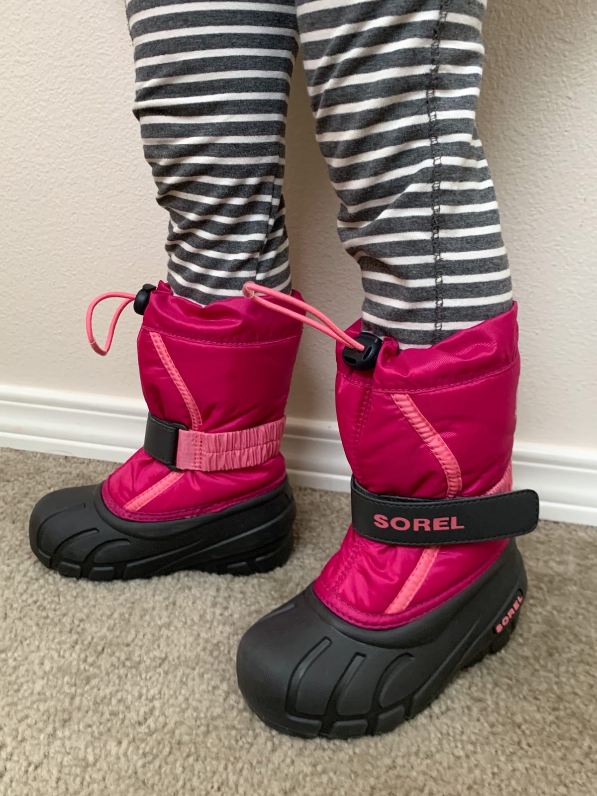 SOREL Youth Flurry Winter Snow Boots for Kids customer photo 2