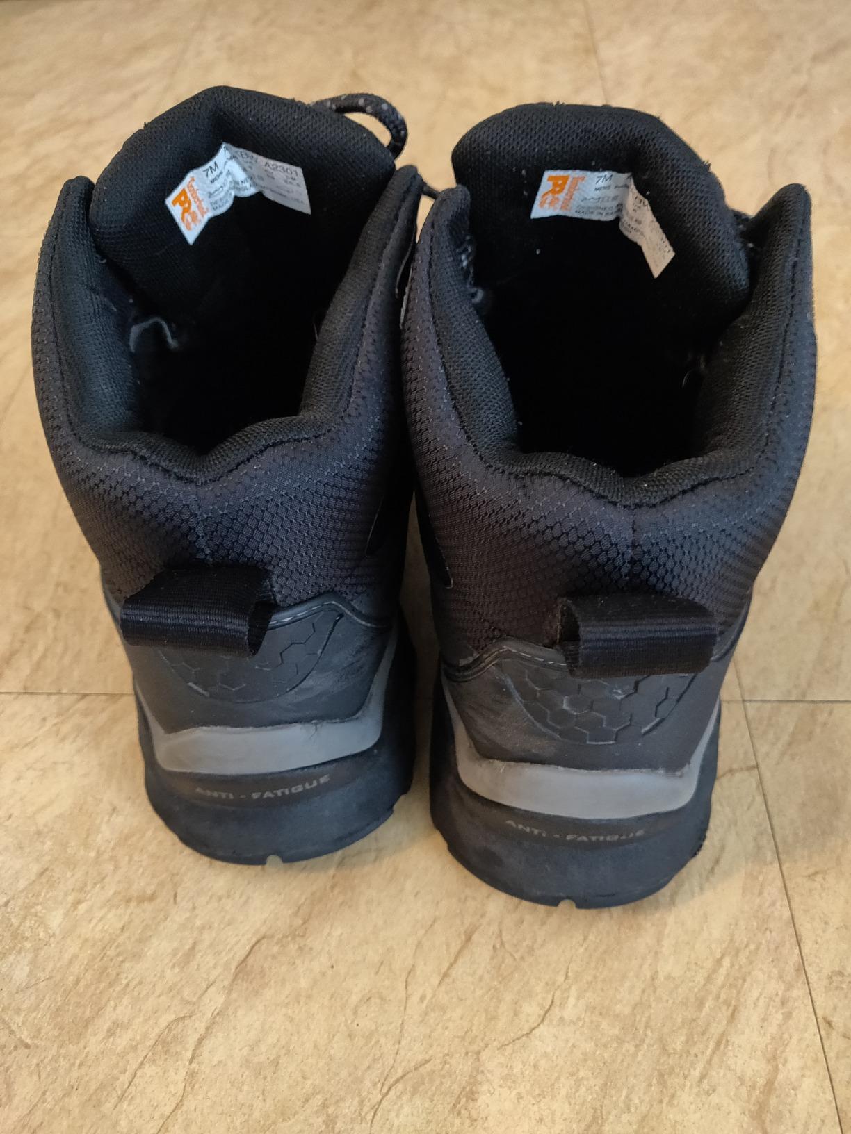 Timberland PRO Ridgework Composite Safety Toe Waterproof Mid customer photo 1