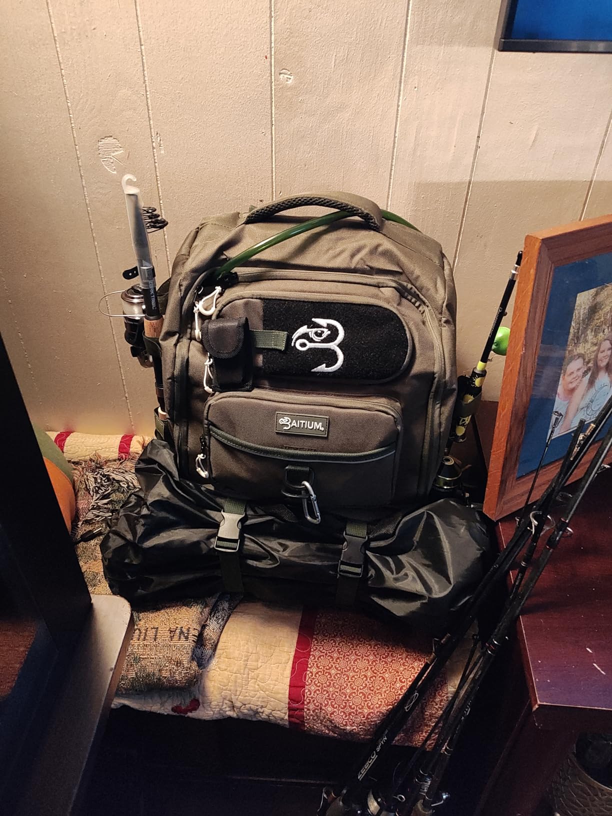 Baitium Fishing Backpack, Tackle Bag With Rod Holders, 40L Capacity With Cooler, Rain Cover, Insulated Pocket, 4 Tackle Trays Included (Green) customer photo 1