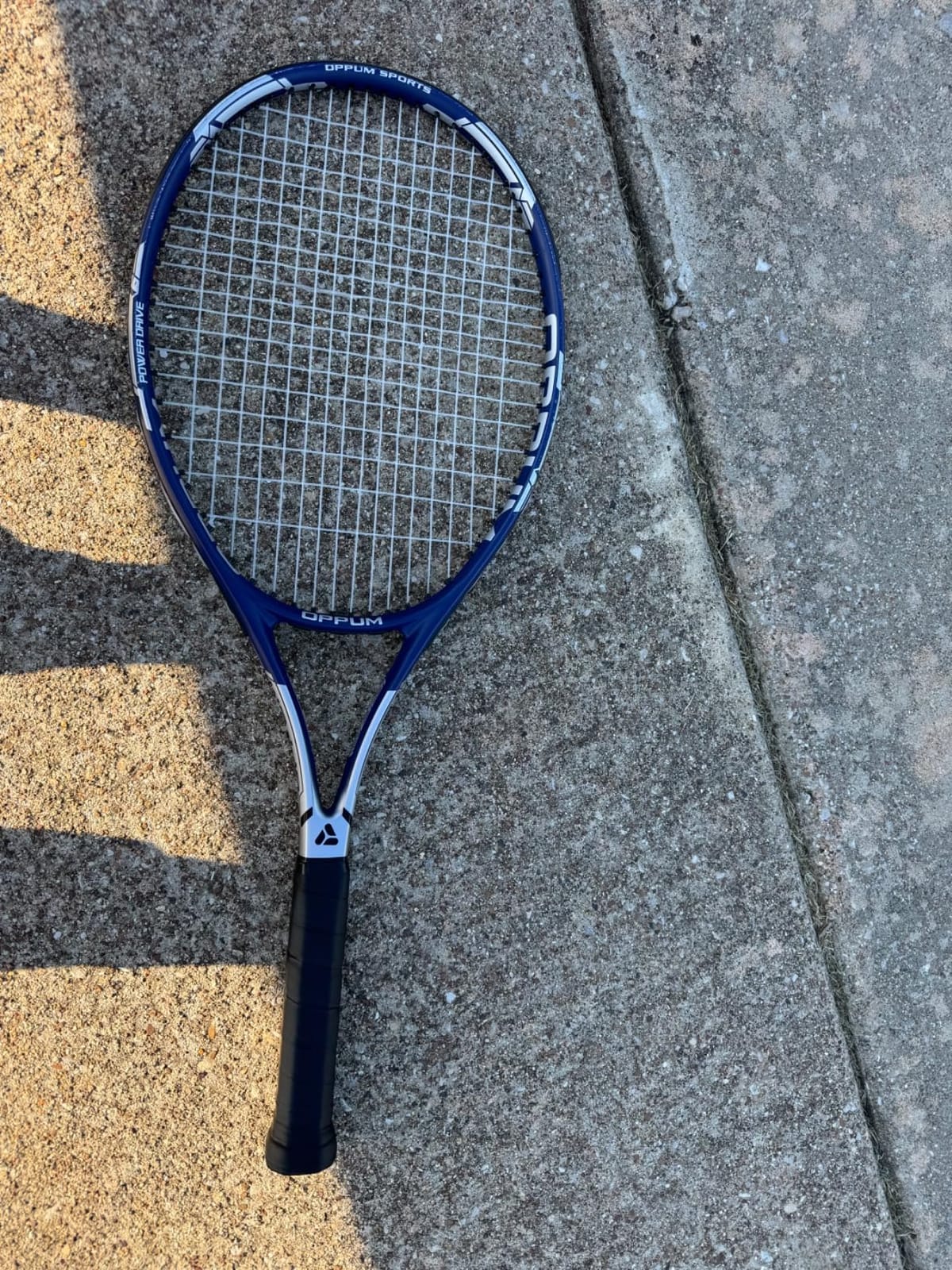 Adult Tennis Racket Set of 2, 27 Inch Pre-Strung for Beginners | 100 sq in head, 300g ±5g frame, 335 mm balance and 4 3/8 in grip for adult beginners customer photo 2