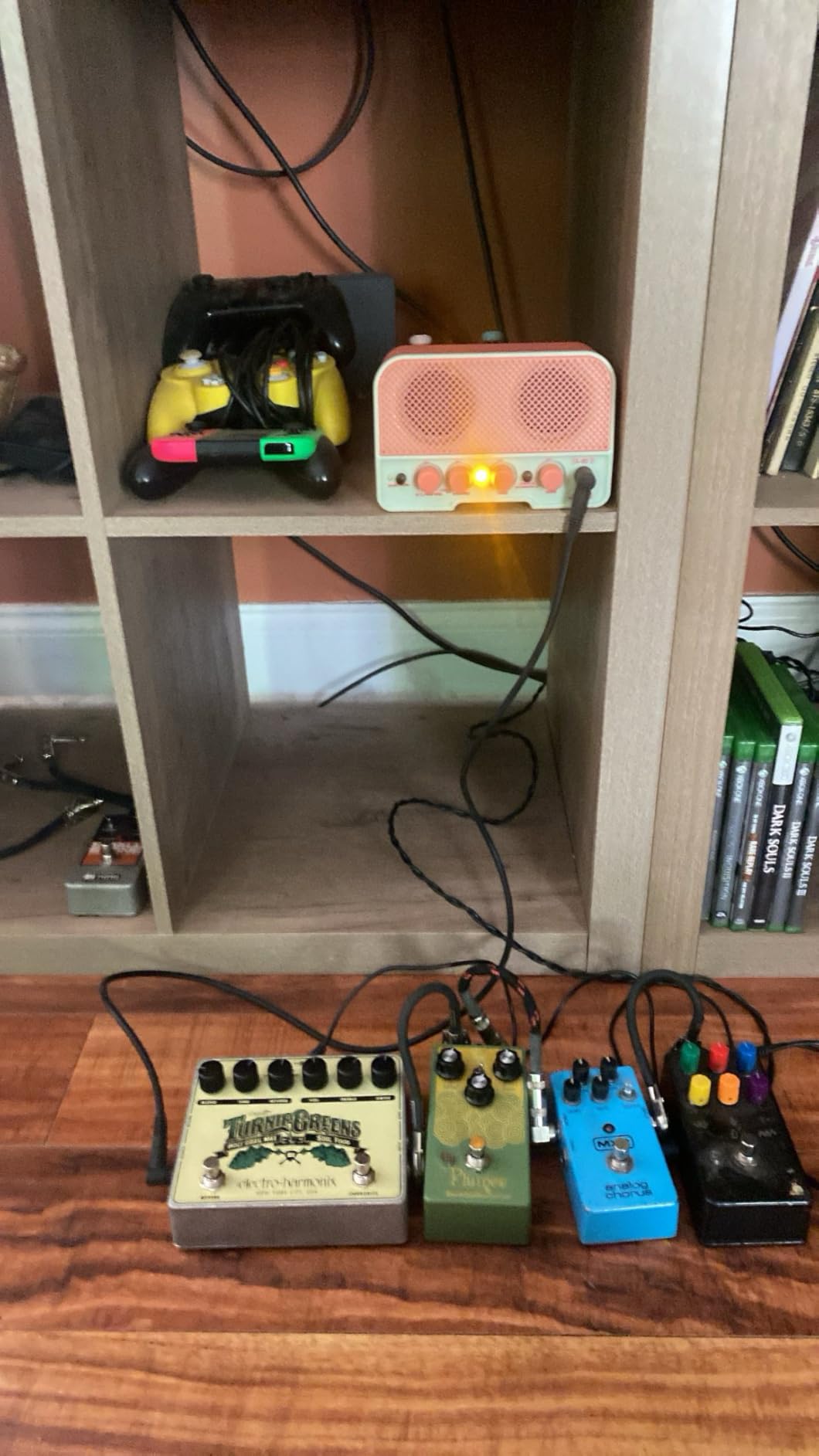 JOYO 5W Mini Guitar Amp Portable Electric Guitar Practice Amplifier with Bluetooth 5.0 (JA-02 II) customer photo 1