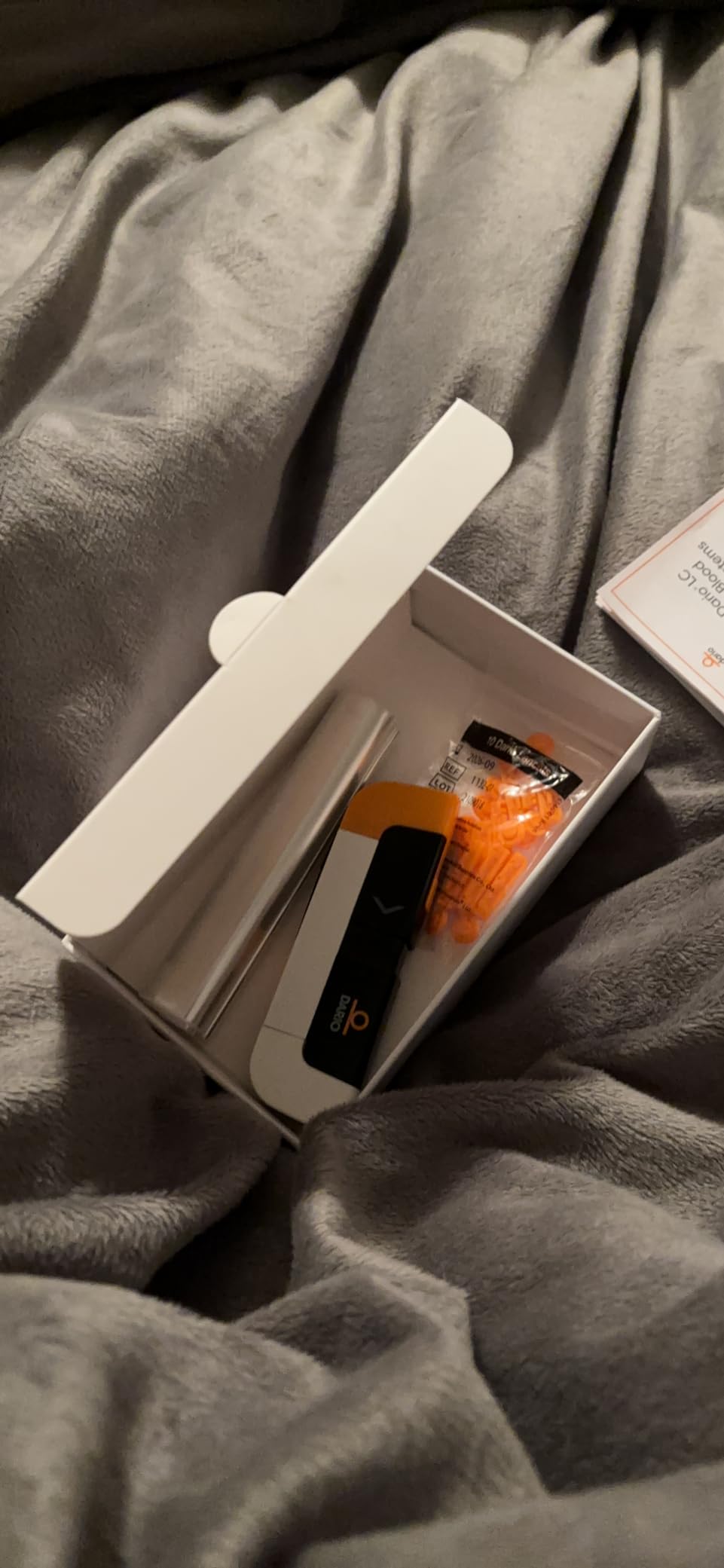 DARIO Smart Glucose Monitor Kit | USB-C Port (Compatible with Android & iPhone 15 and newer) | Test Blood Sugar Levels & Manage Diabetes, Testing Kit Includes: Glucometer with 25 Strips, 10 lancets customer photo 2