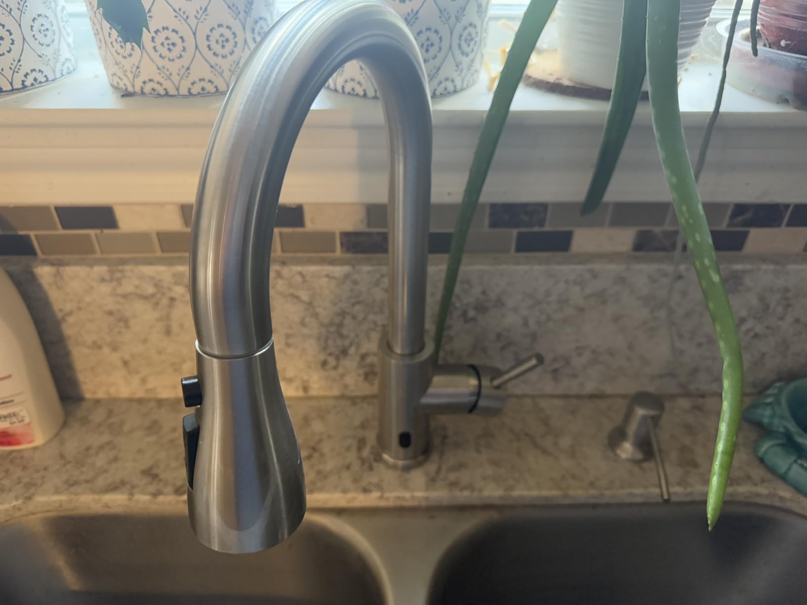 APPASO Touchless Kitchen Faucet with Pull-Down Sprayer and Soap Dispenser | Brushed Nickel Faucets Touchless, Hands-Free Motion Sensor for 1 to 4-Hole Kitchen Sinks, Single Handle High Arc, Lead-Free customer photo 2