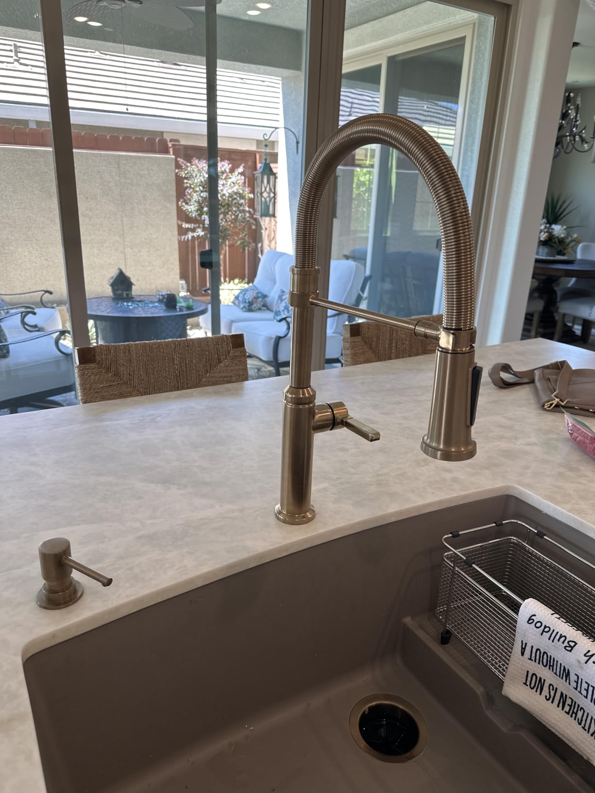 Delta Rhett Pro Style Commercial Kitchen Faucet with Pull Down Sprayer, Brushed Nickel Single Hole Kitchen Sink Faucet, Single Handle, Stainless 18829-SS-DST customer photo 2