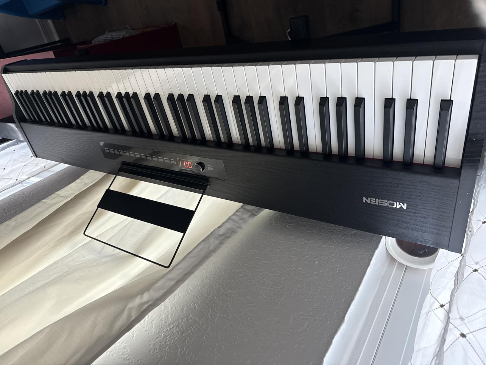 MOSEN Digital Piano 88-Key Weighted Keyboard with Hammer Action, Portable Electric Piano Set with X Stand, Recording Headphone Mode, Sustain Pedal, Music Rest, Dual Keyboard for Beginner, MDP-80D customer photo 1